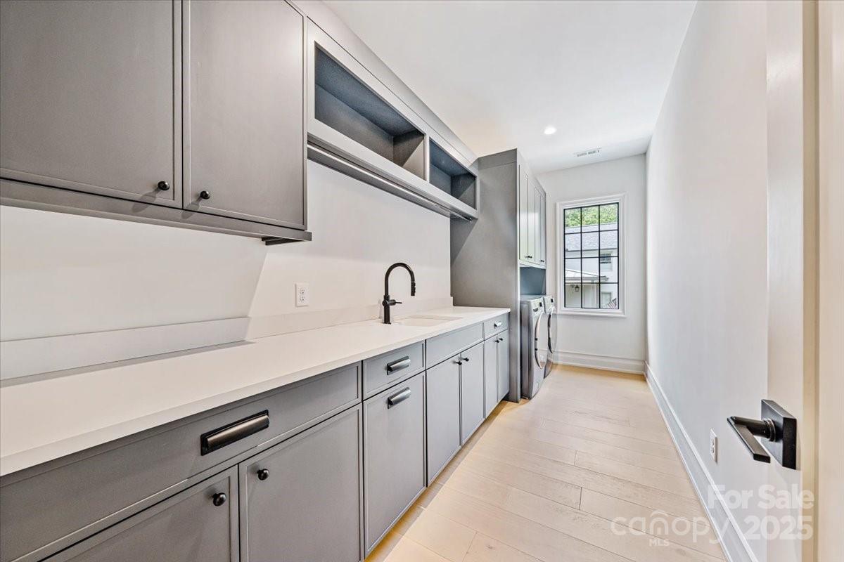 938 Habersham Drive