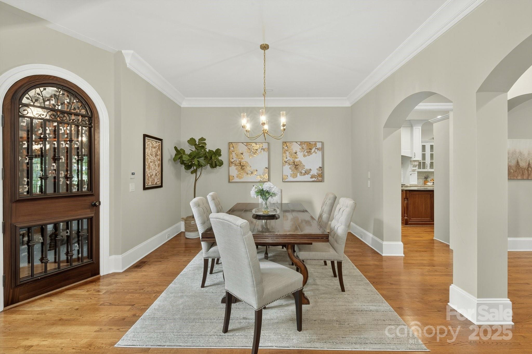 207 Belle Meade Court