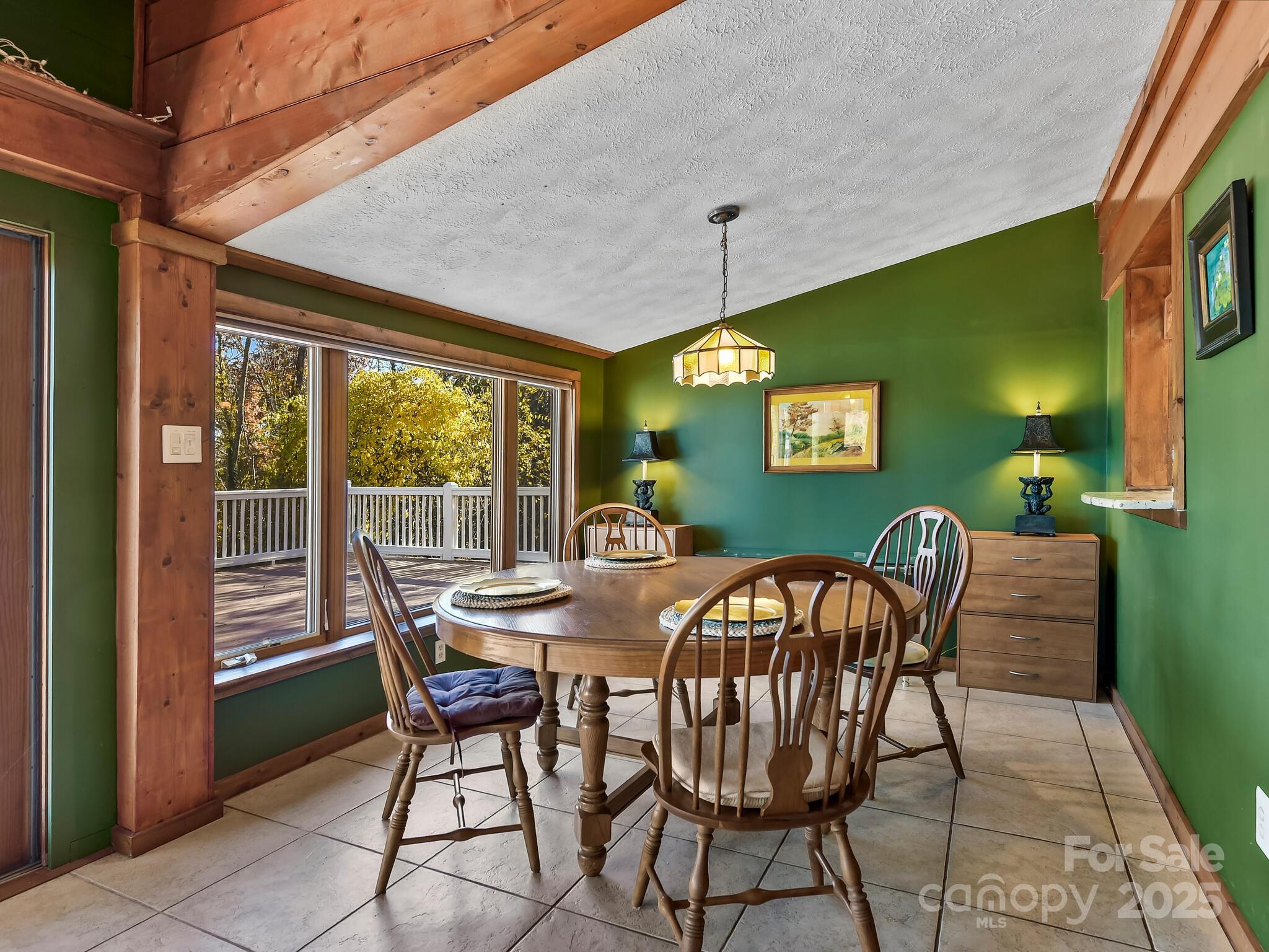 20 Fairview Heights Drive