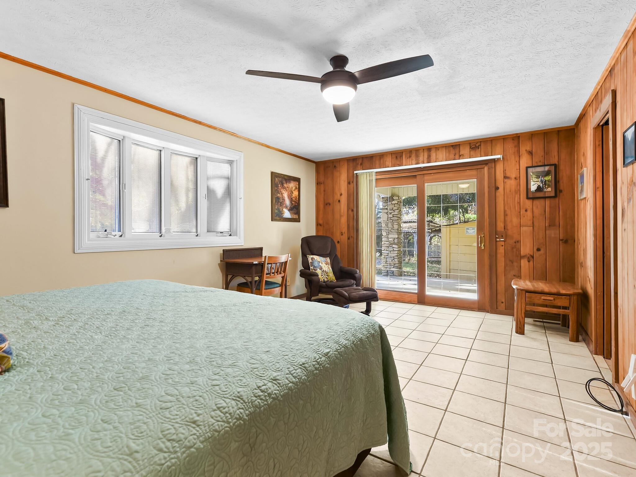 20 Fairview Heights Drive