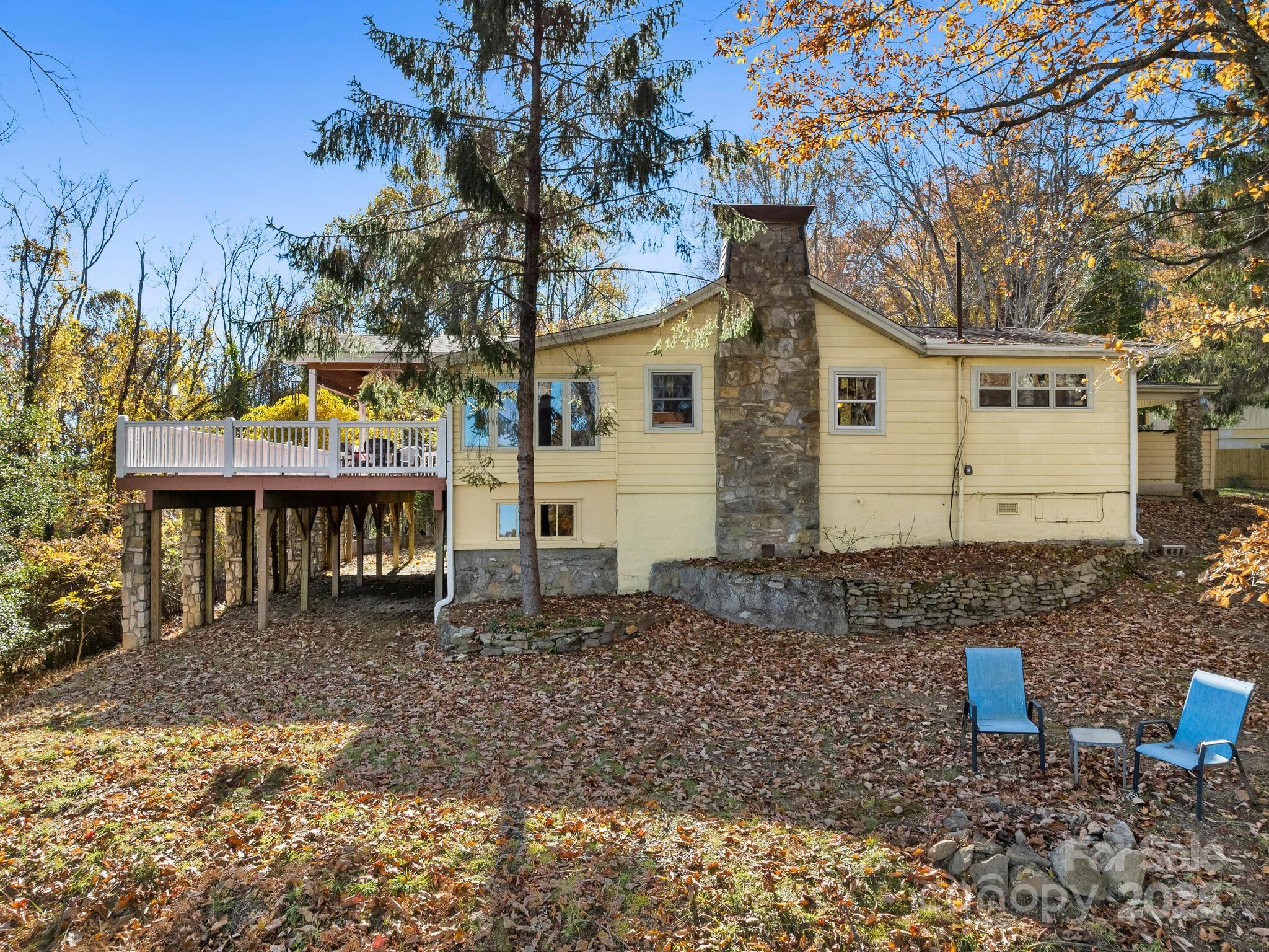 20 Fairview Heights Drive