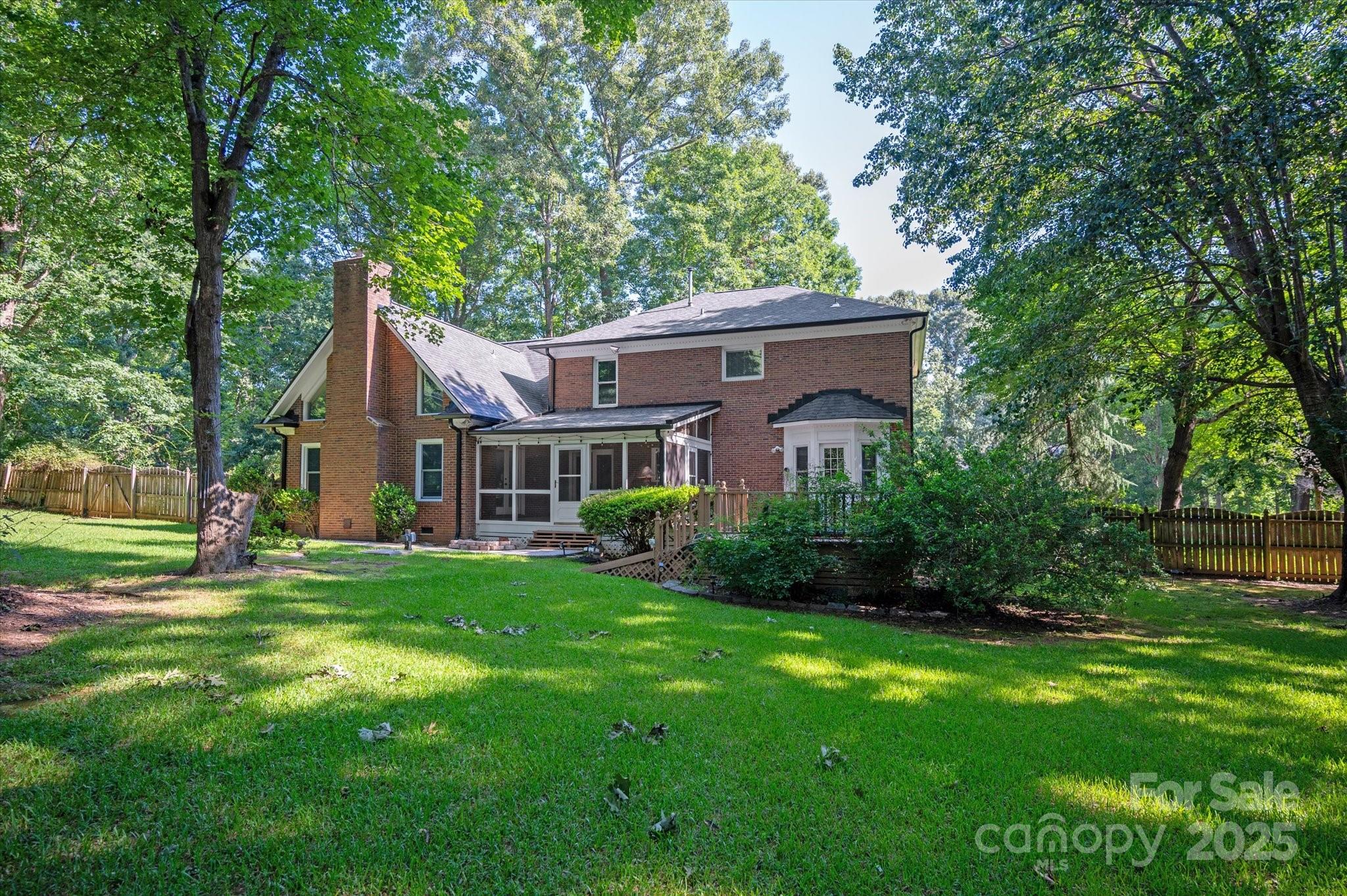 833 Spring Oaks Drive