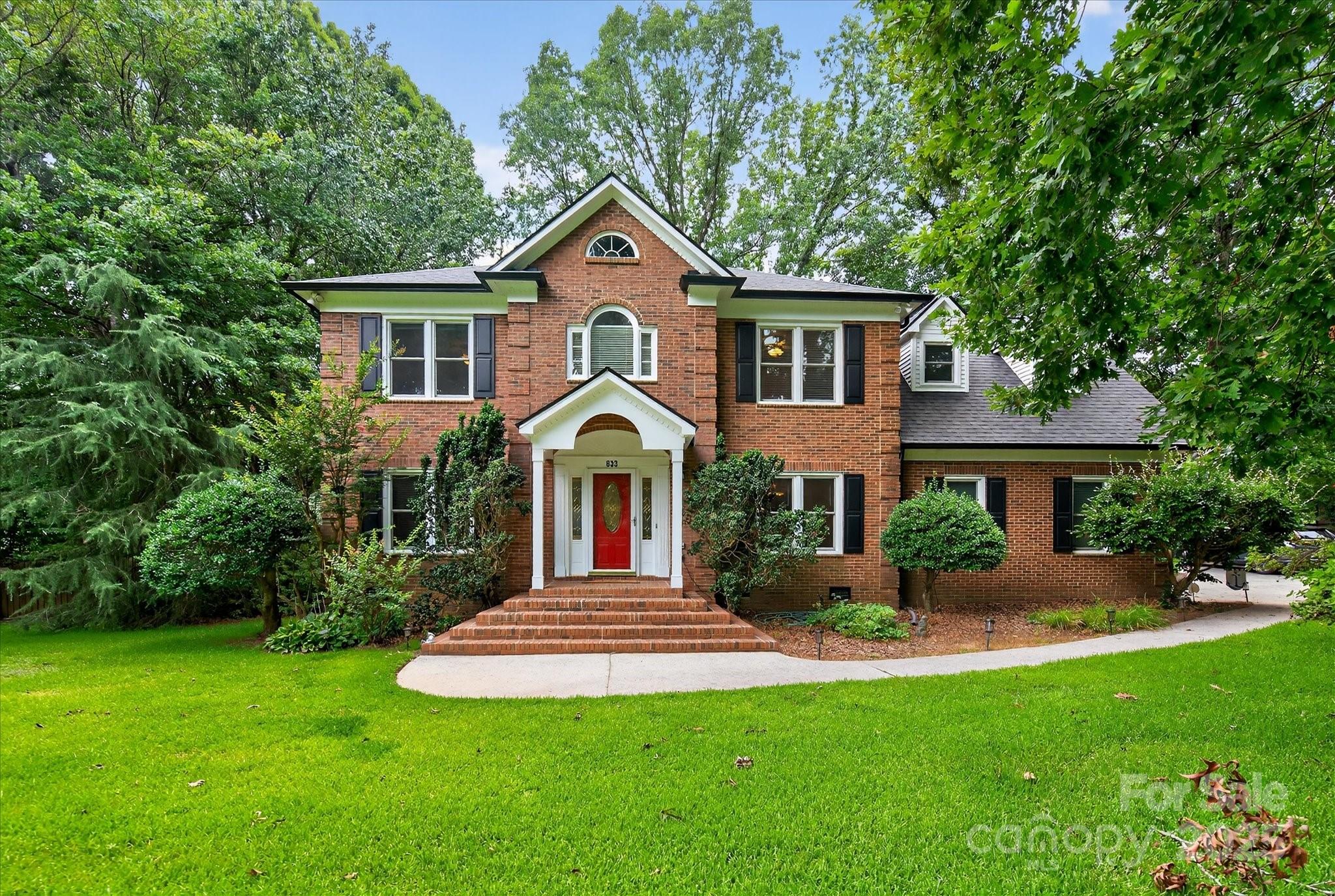 833 Spring Oaks Drive