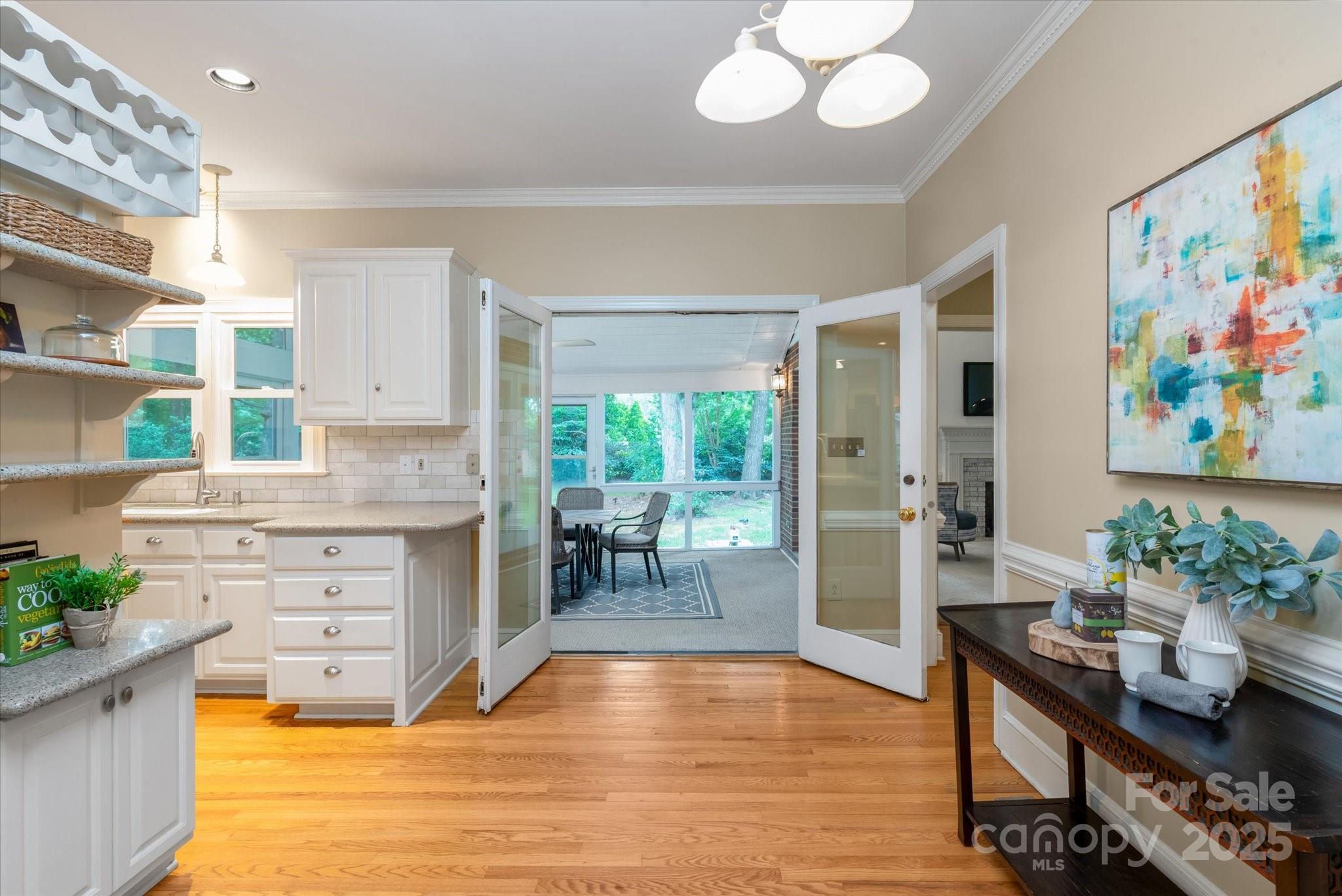 833 Spring Oaks Drive