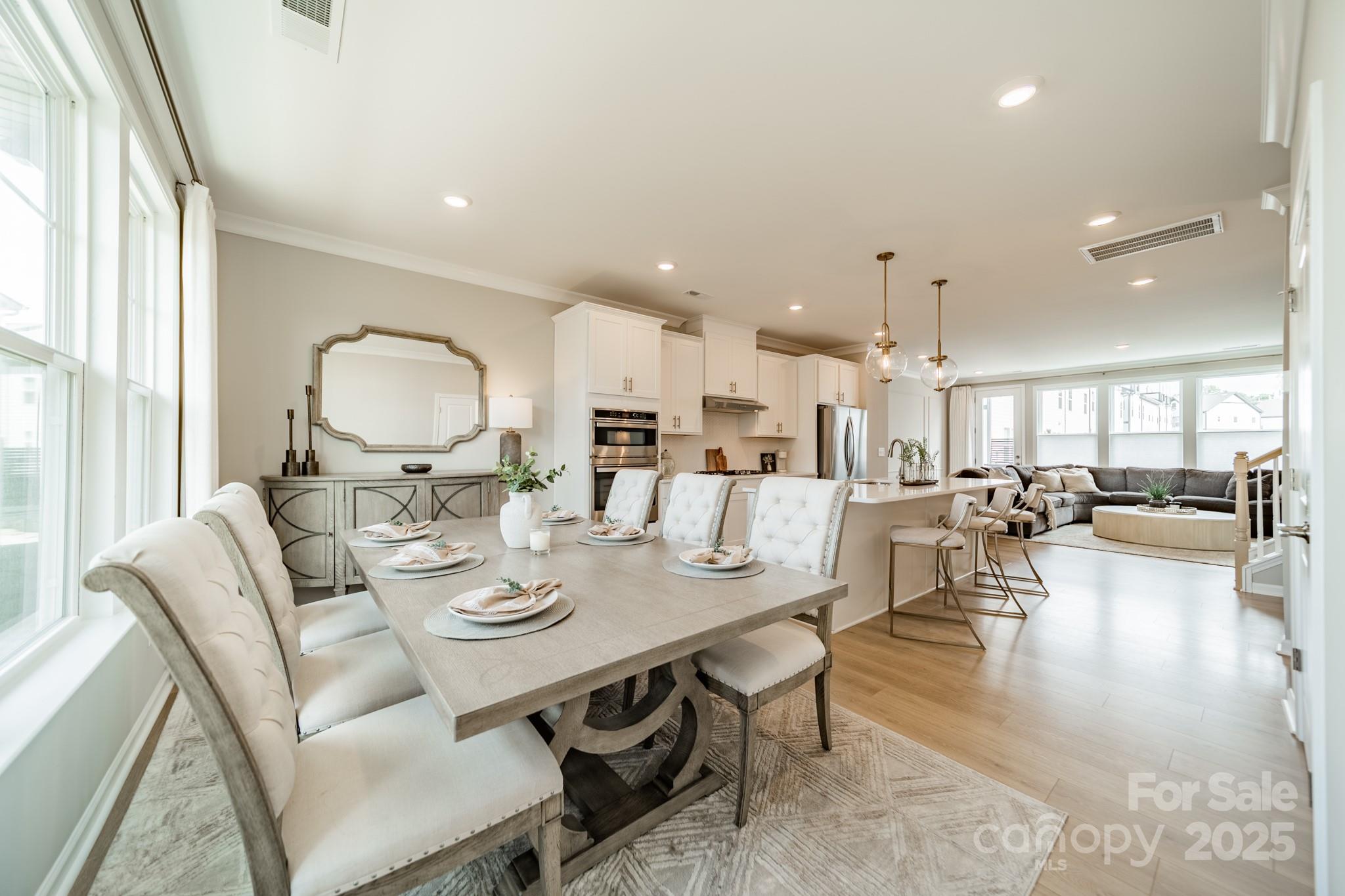 5013 Nestling Spring Street