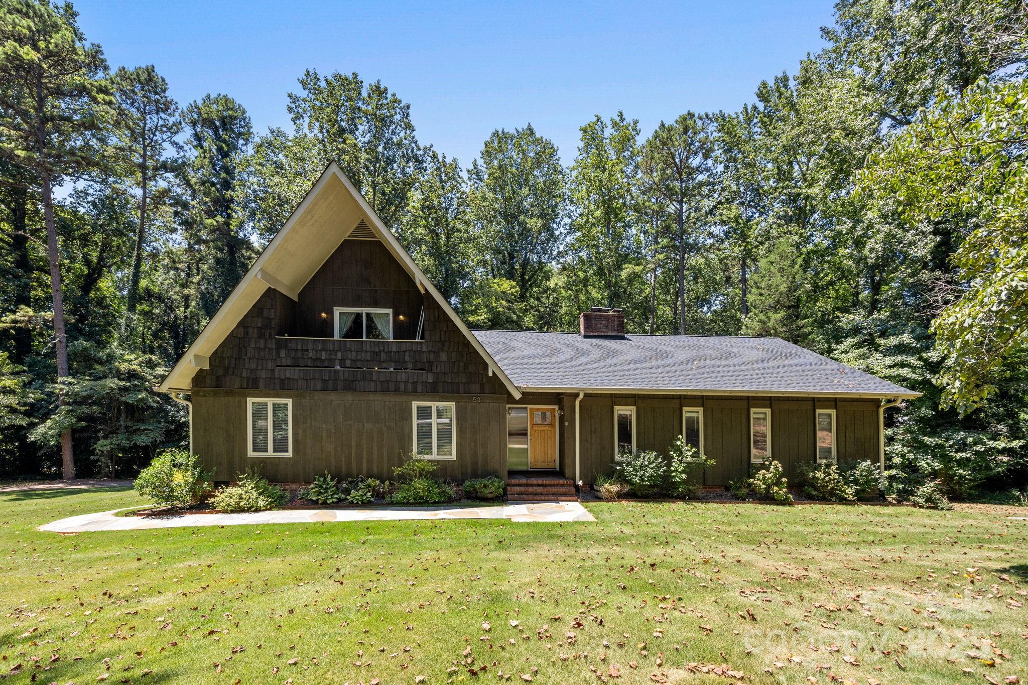 501 Fairway Drive