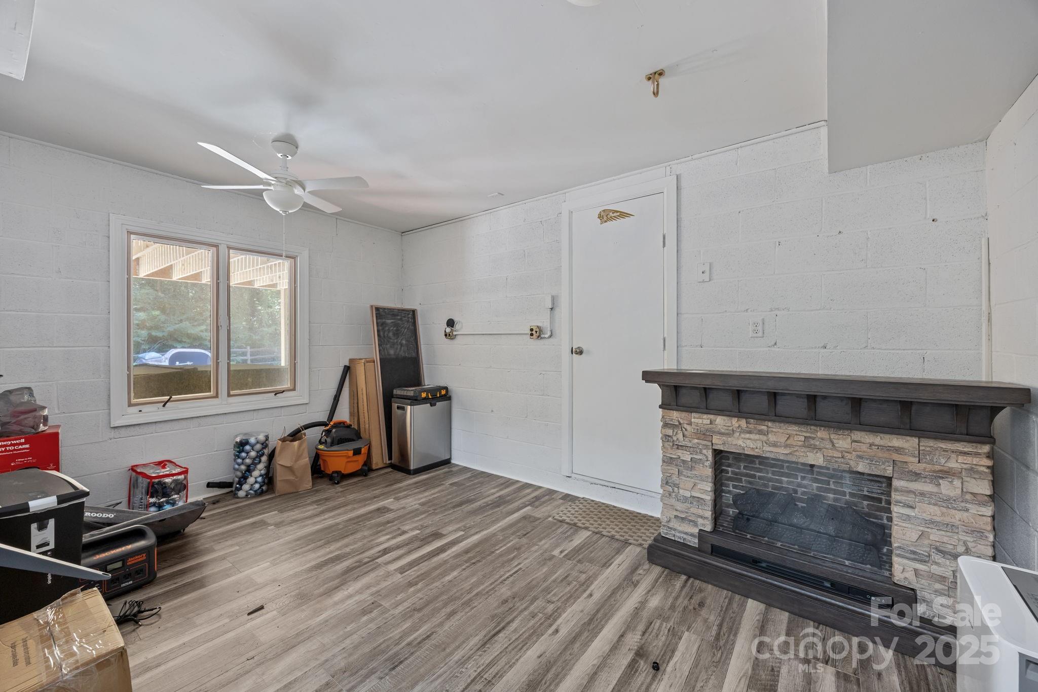 501 Fairway Drive
