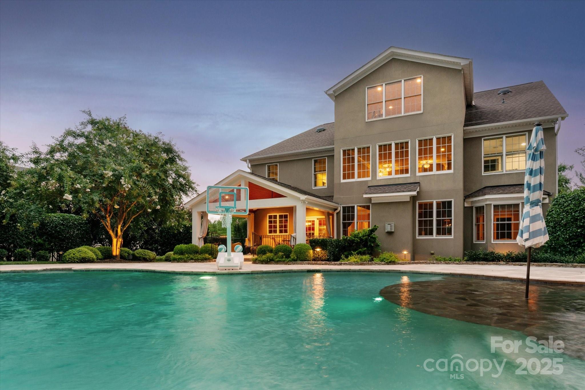 5016 Groves Edge Lane