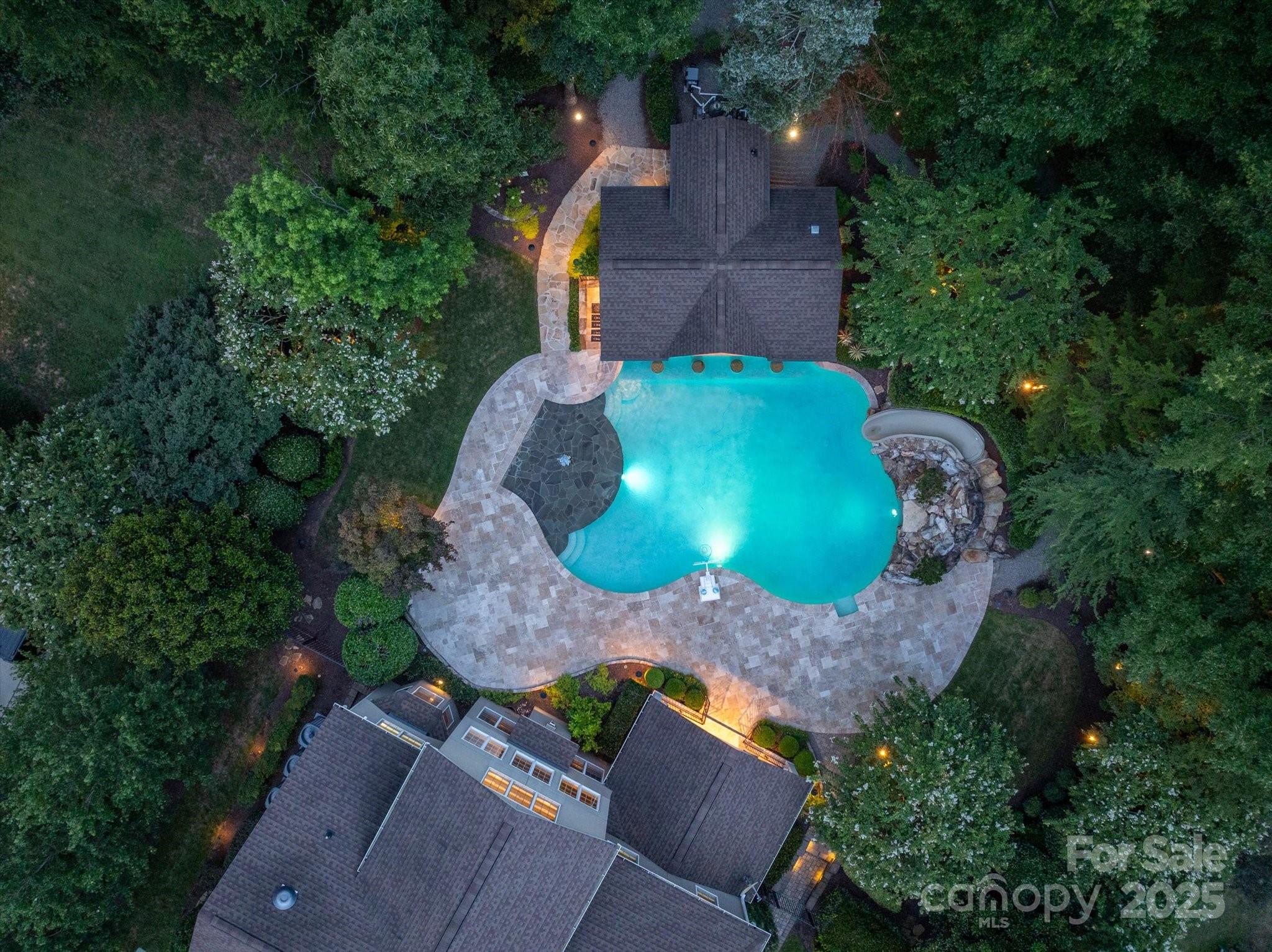 5016 Groves Edge Lane