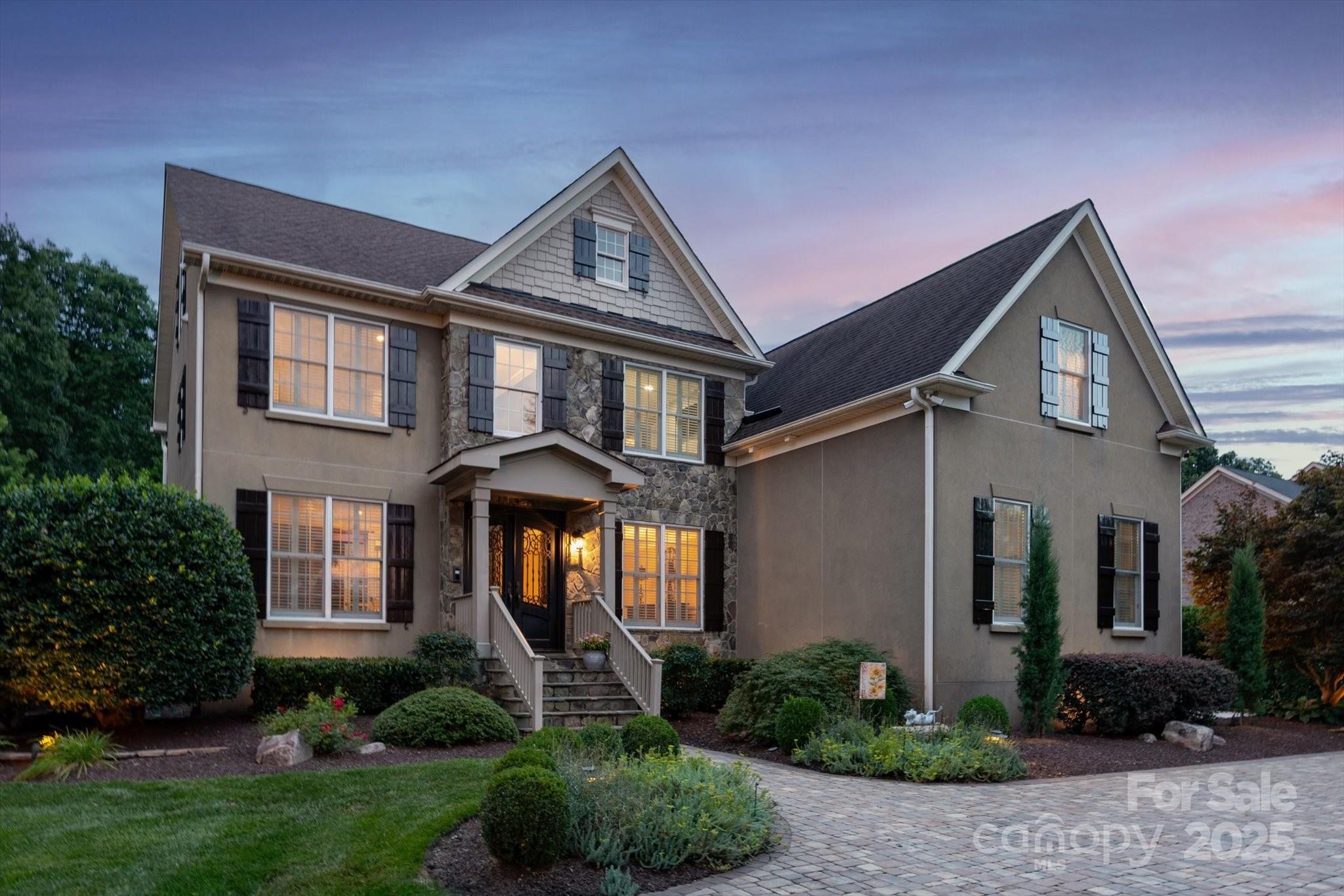 5016 Groves Edge Lane