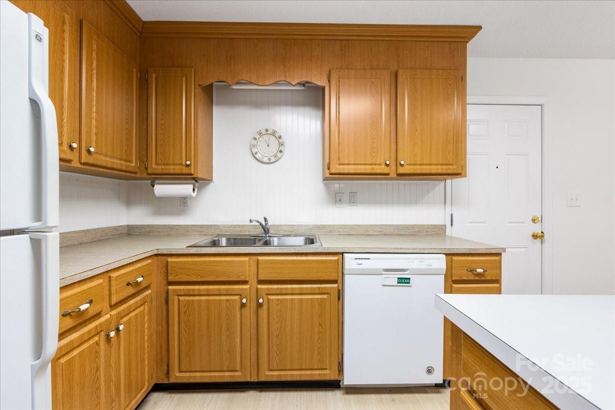 1840 Stoneyridge Drive