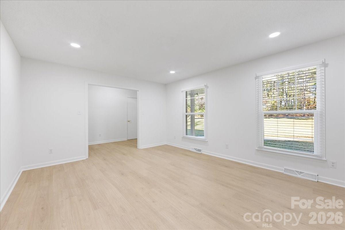 1840 Stoneyridge Drive