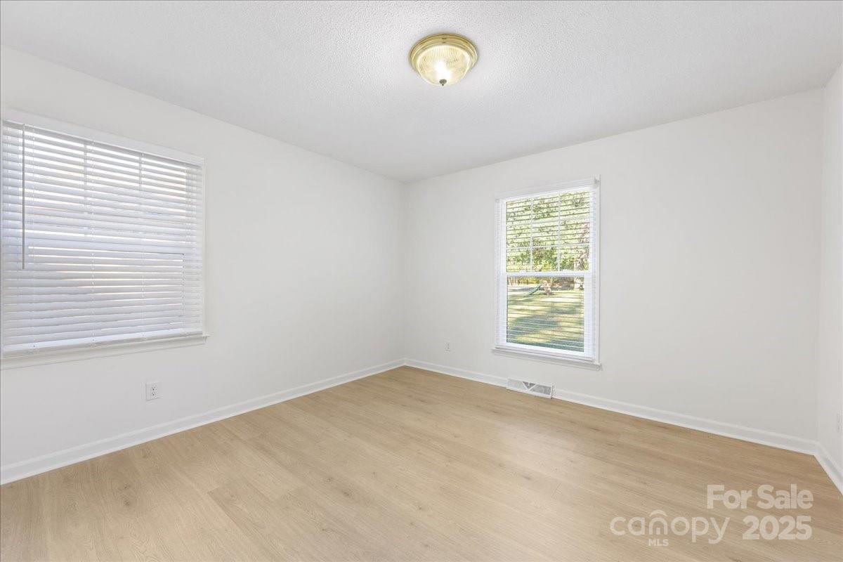 1840 Stoneyridge Drive