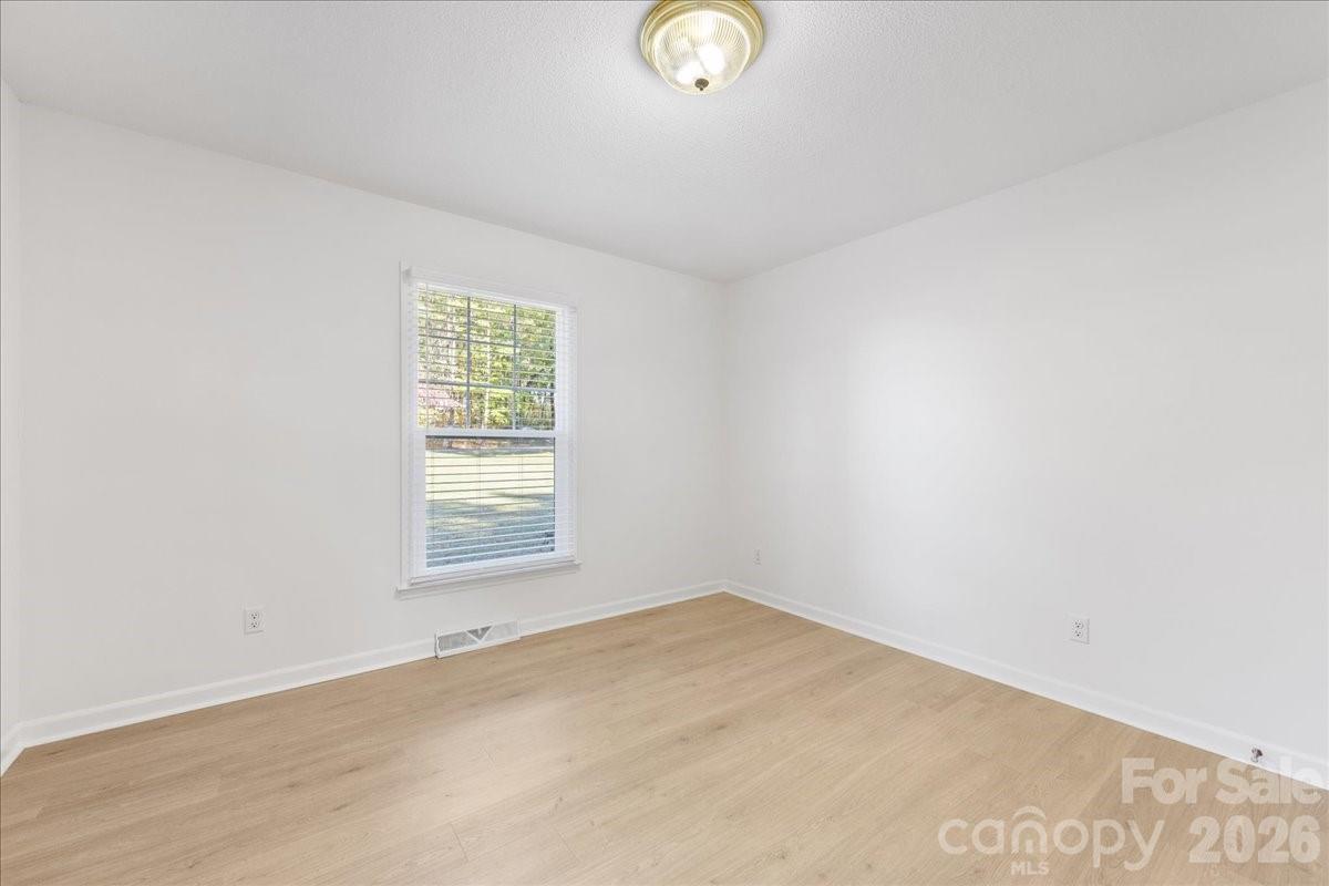 1840 Stoneyridge Drive