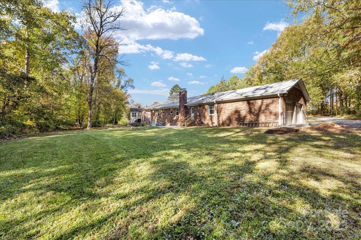 1840 Stoneyridge Drive