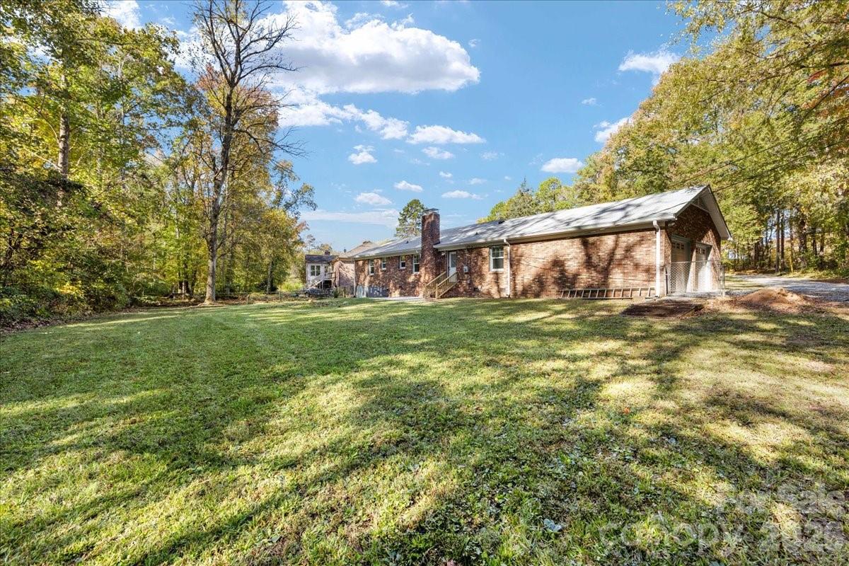 1840 Stoneyridge Drive