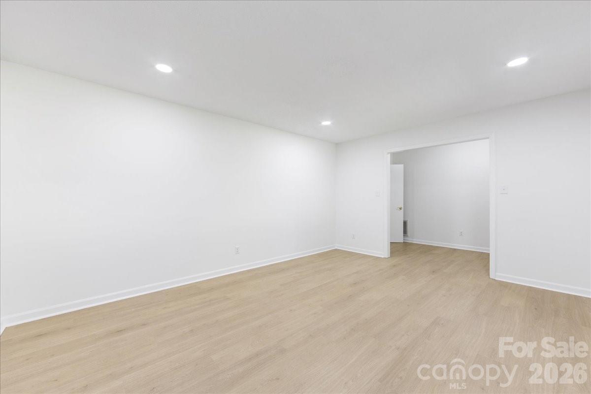 1840 Stoneyridge Drive