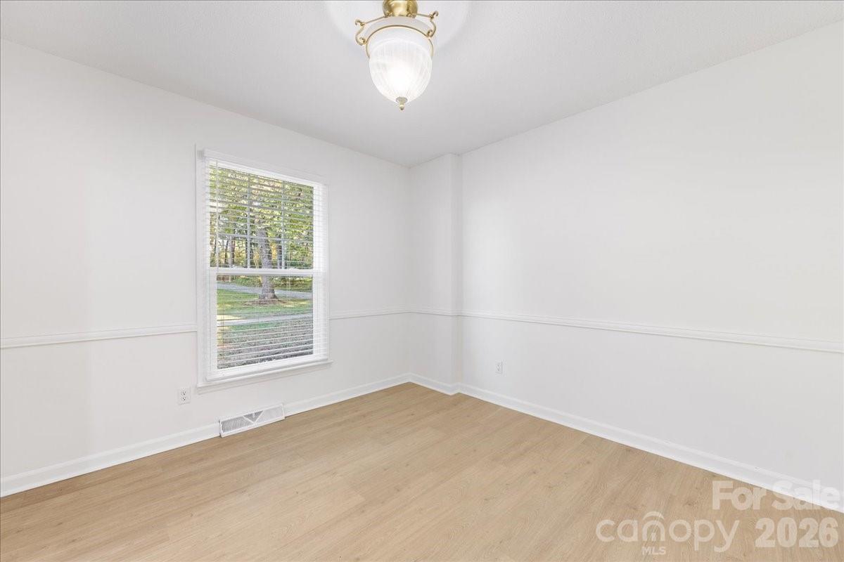 1840 Stoneyridge Drive