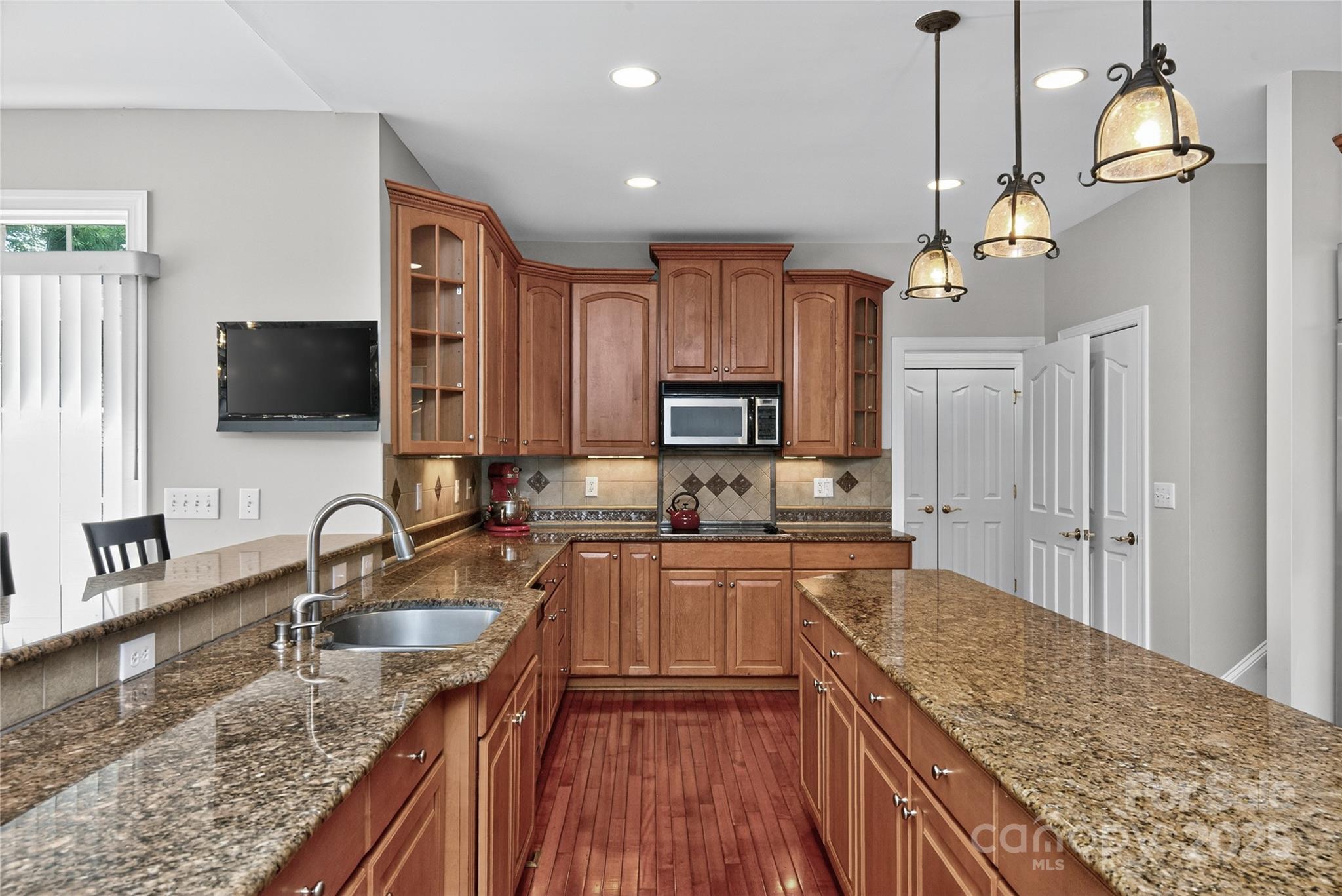 3001 Blackburn Drive
