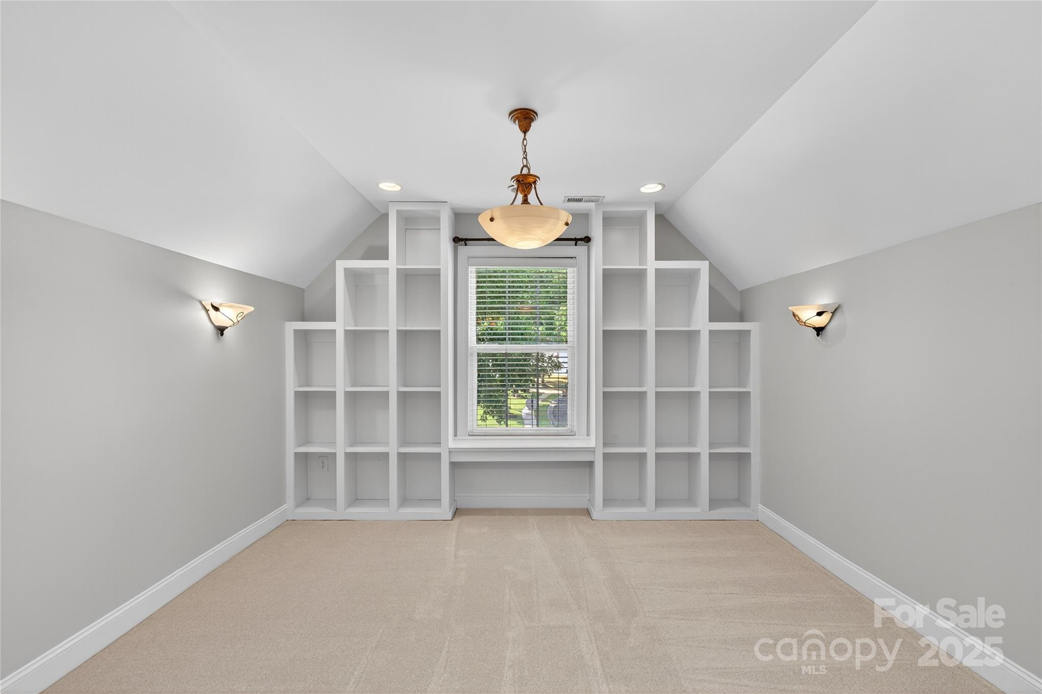 3001 Blackburn Drive