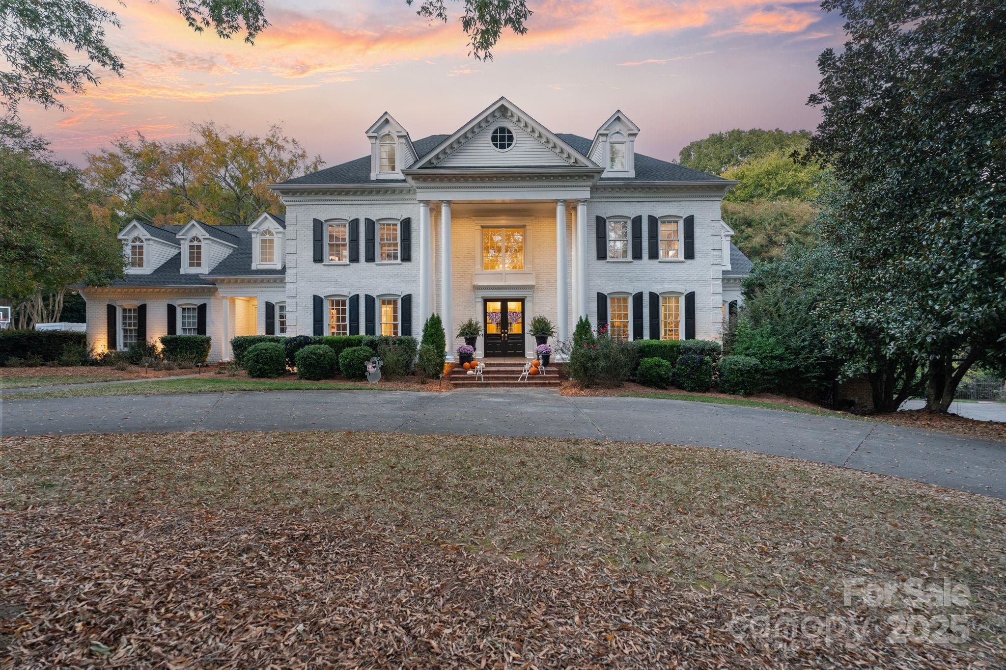 3605 Hampton Manor Drive