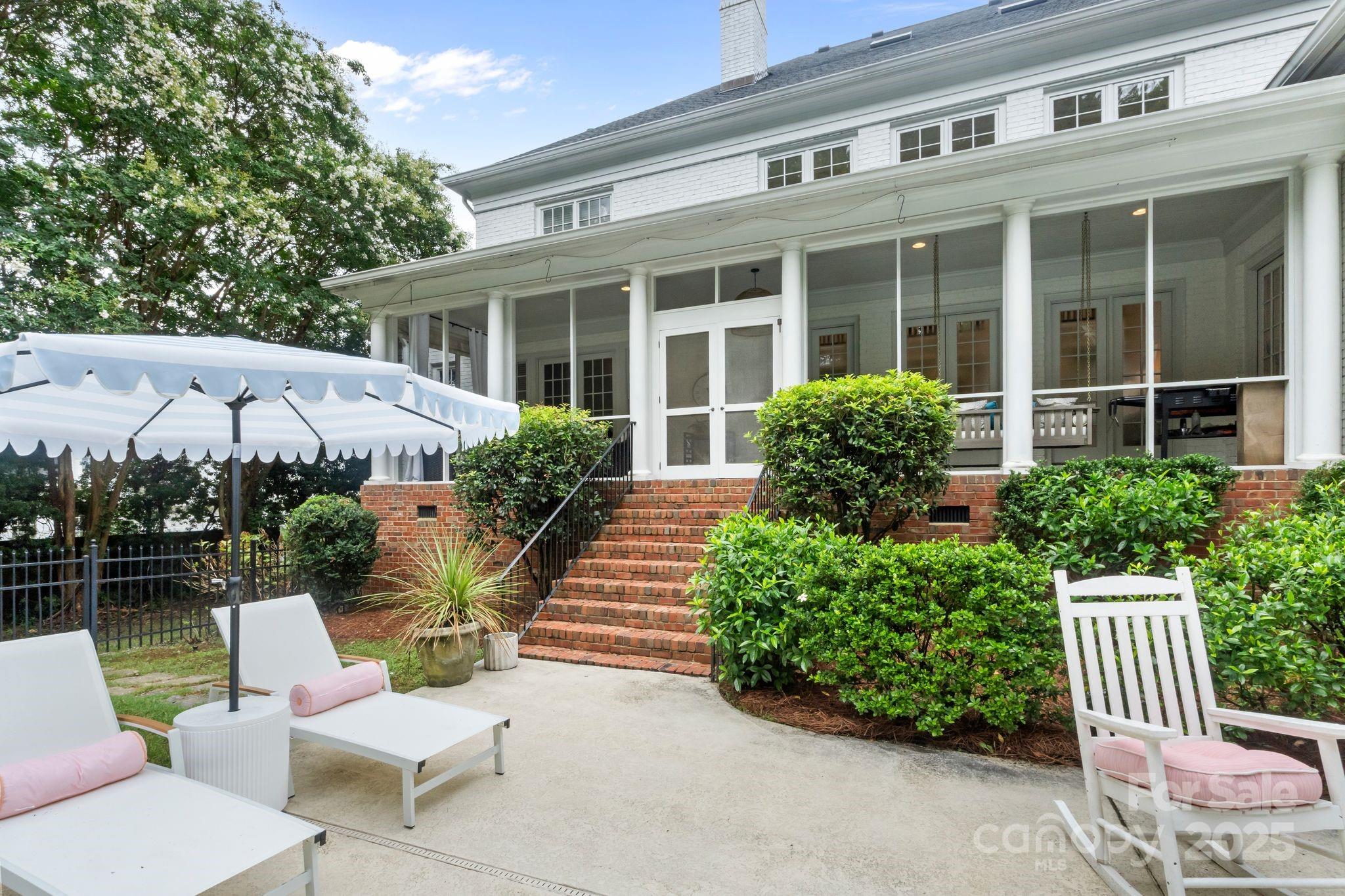 3605 Hampton Manor Drive