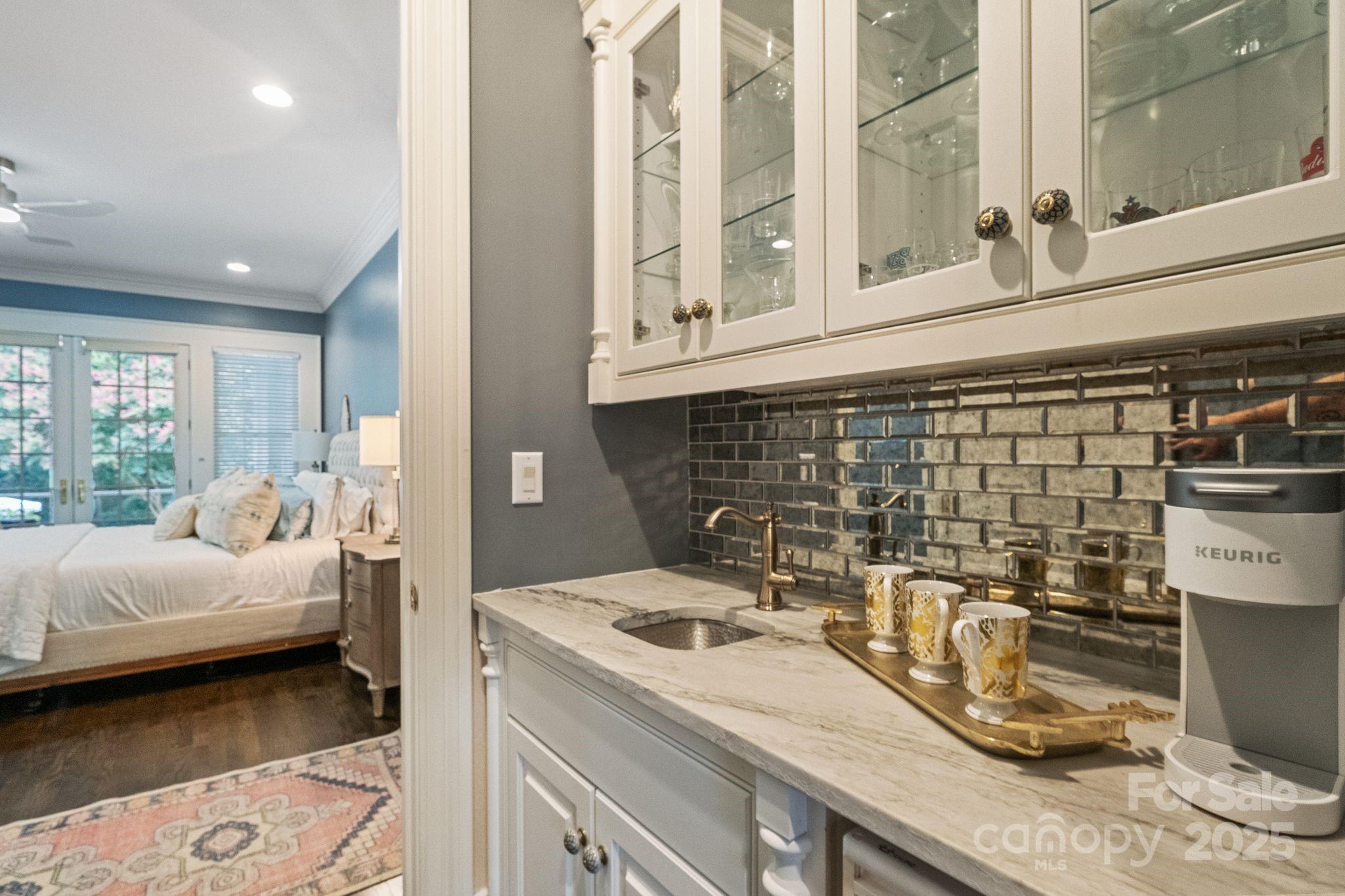 3605 Hampton Manor Drive