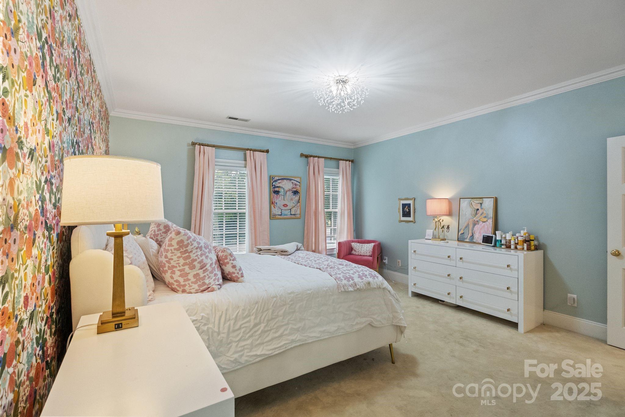 3605 Hampton Manor Drive