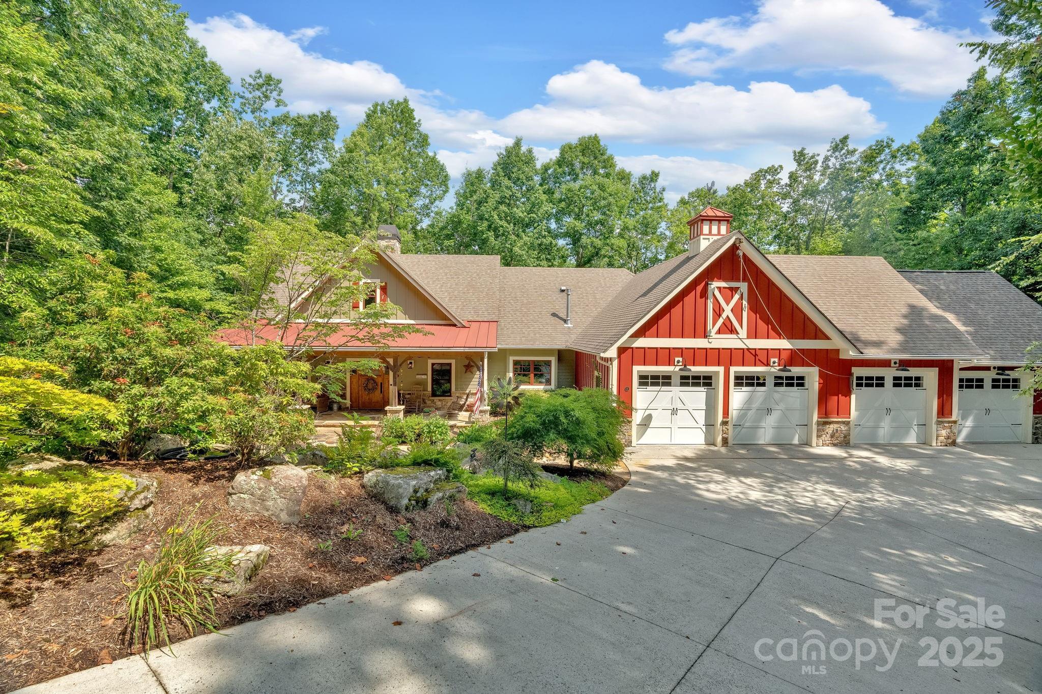 3 Shadow Brook Drive