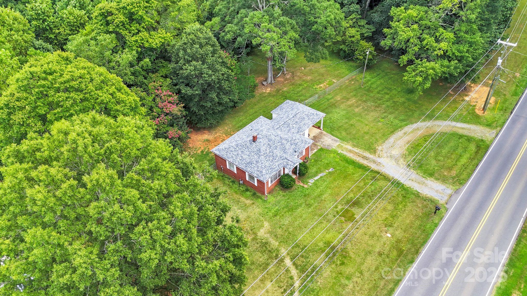 10437 Idlewild Road