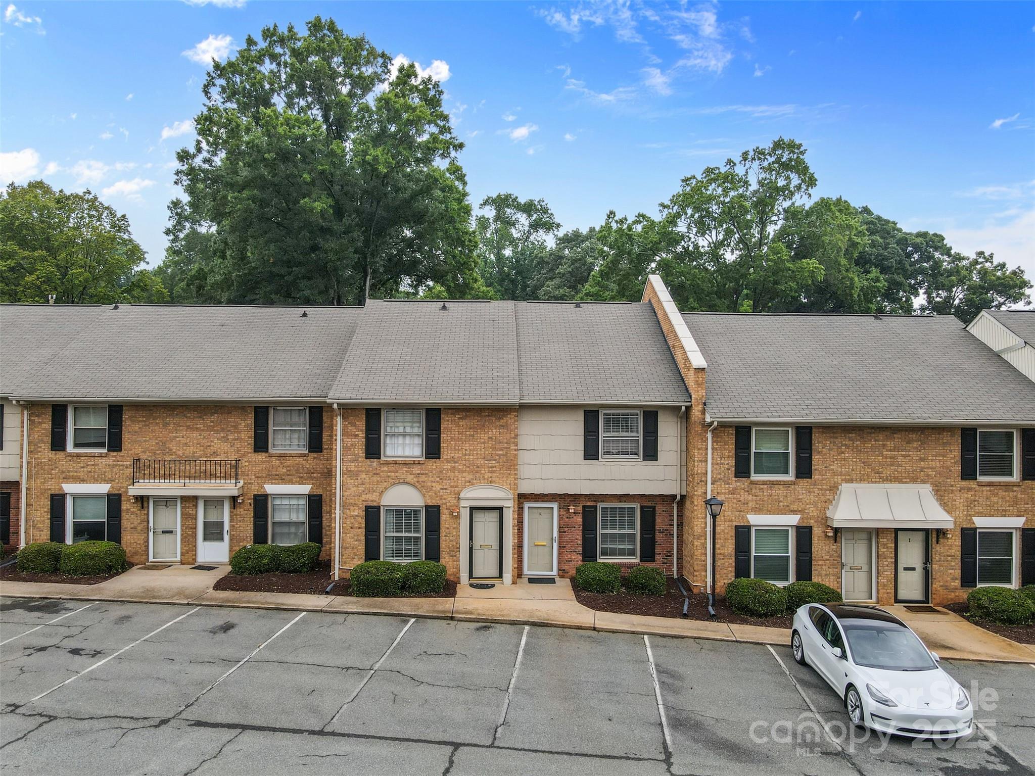 3720 Park Road Unit: K