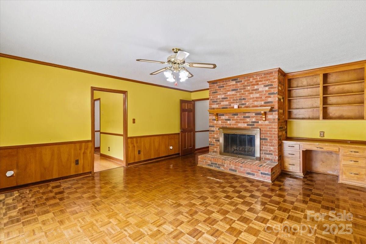 2502 Knights Court