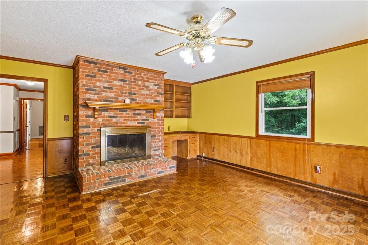 2502 Knights Court