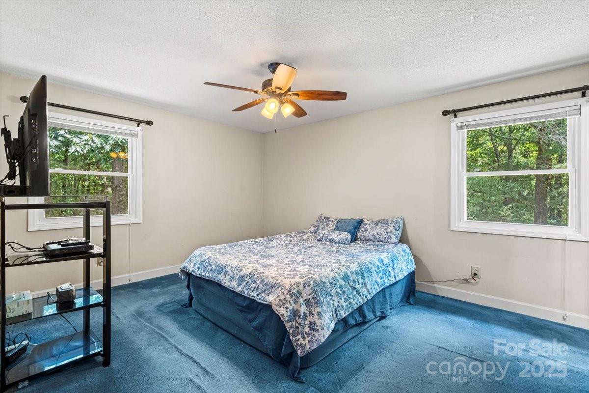 2502 Knights Court