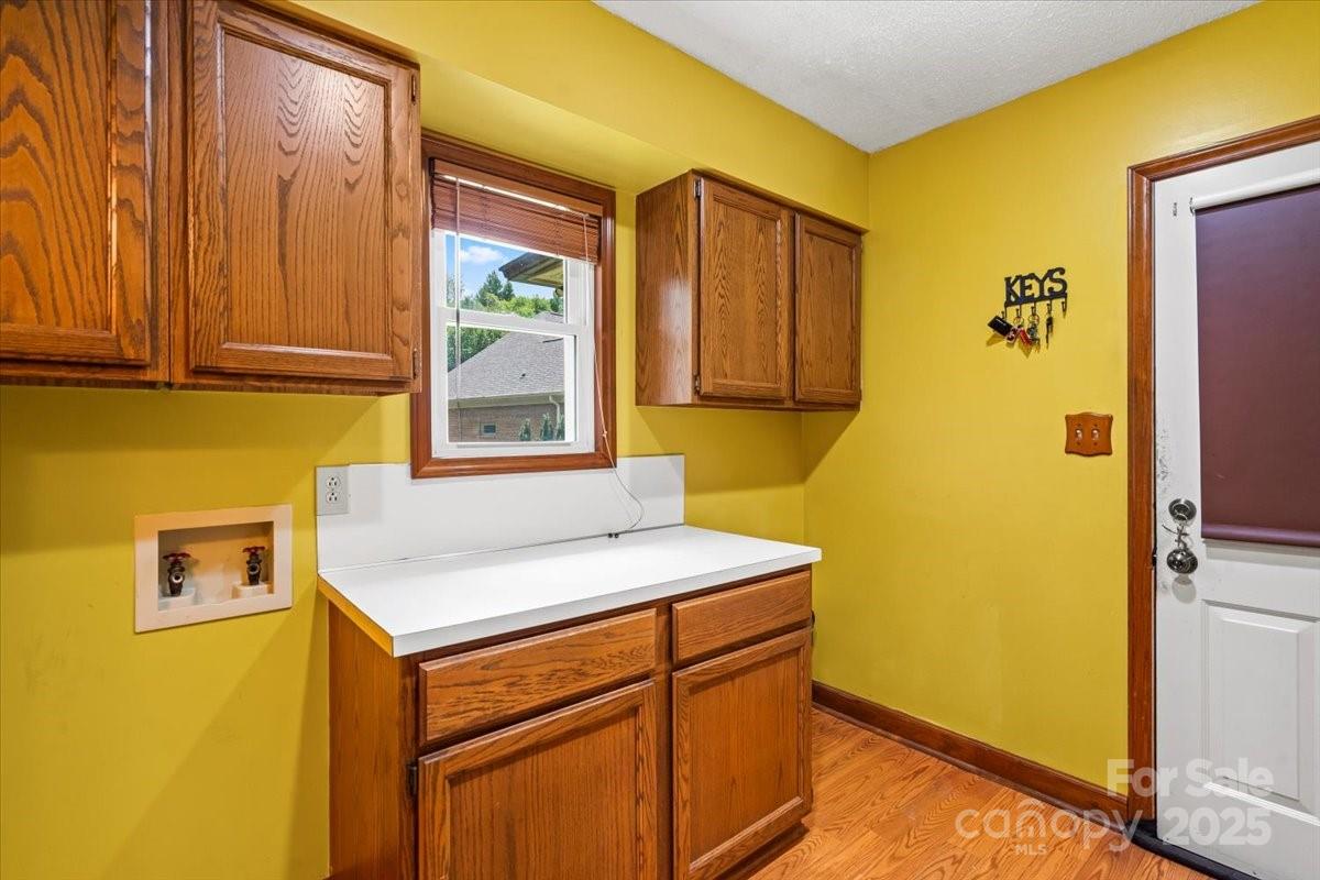 2502 Knights Court