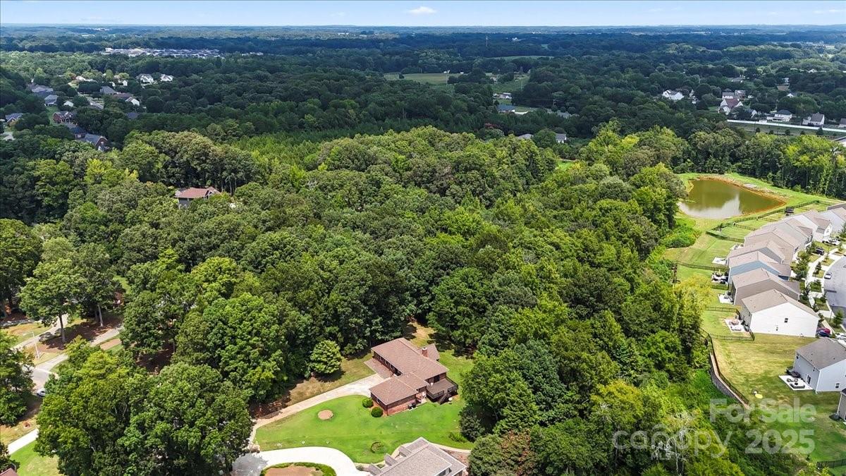 2502 Knights Court