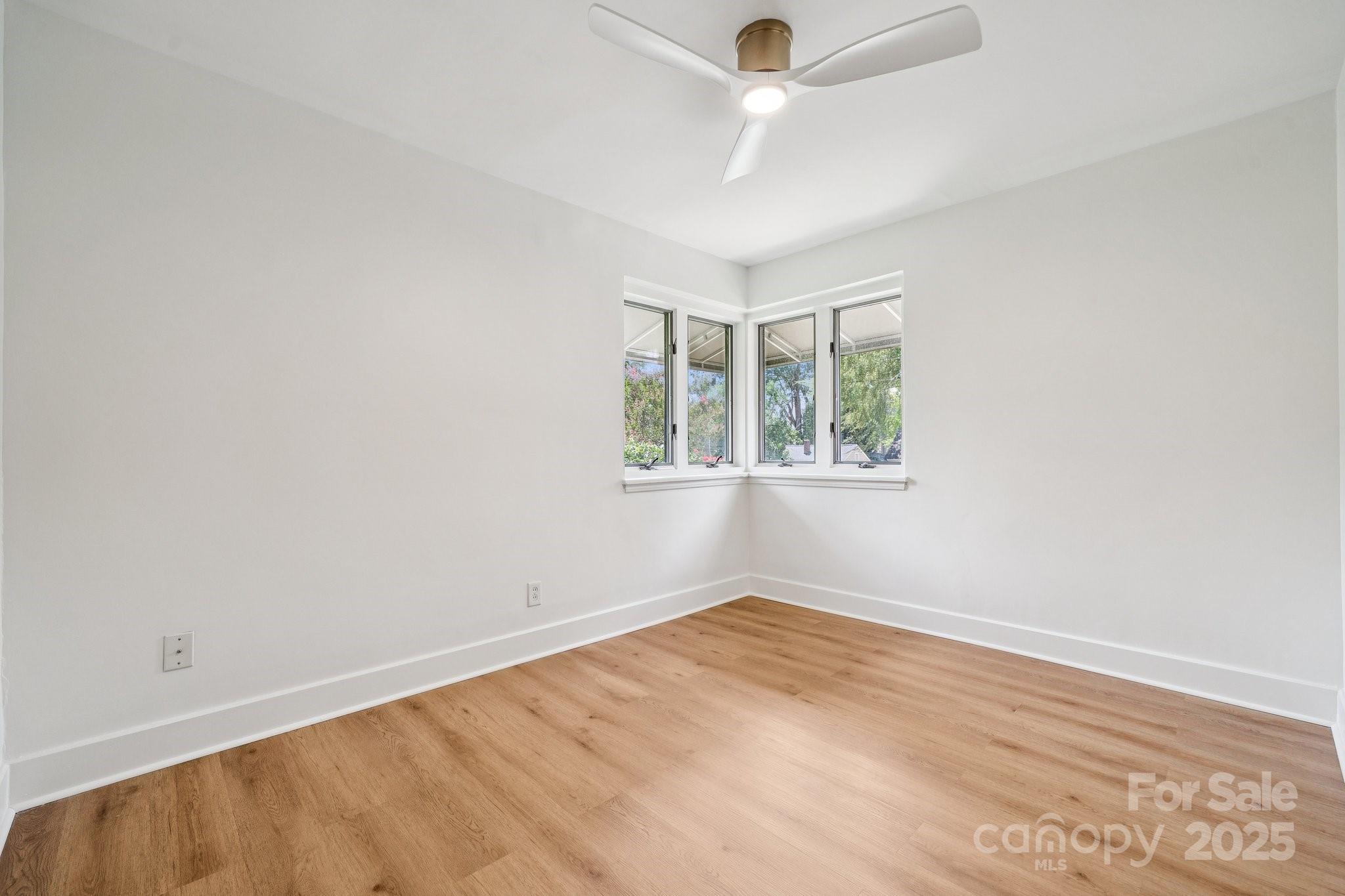 2421 Vail Avenue Unit: A6