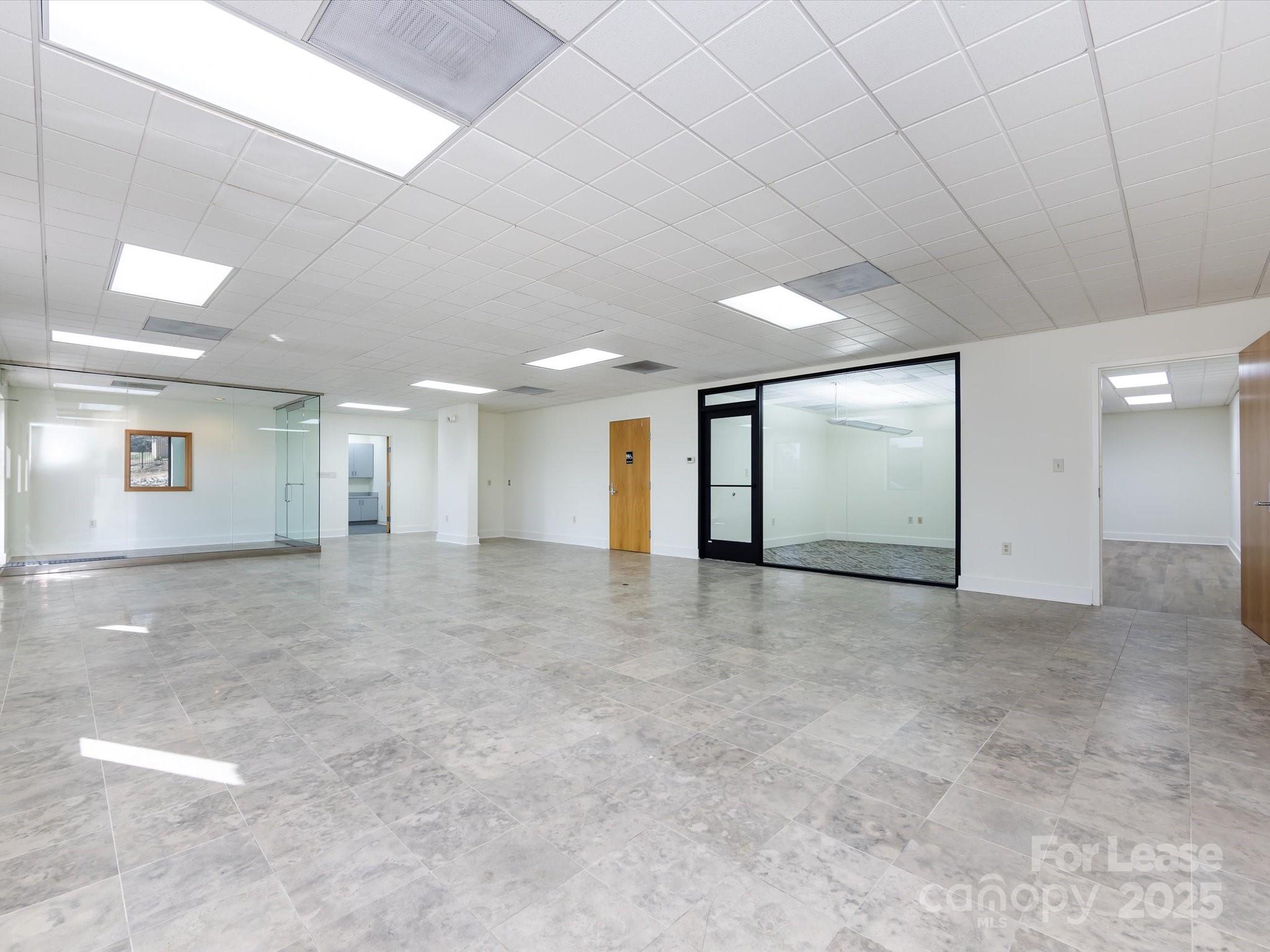 1812 W Morehead Street