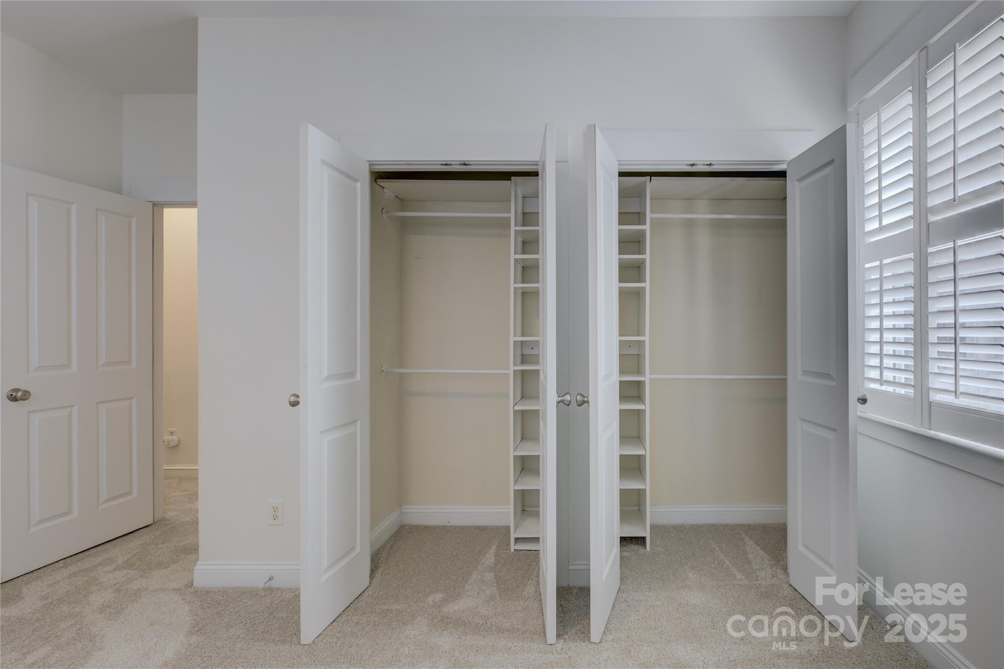 11330 Deer Ridge Lane