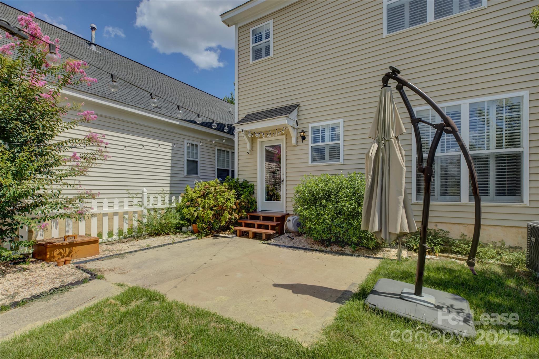 11330 Deer Ridge Lane