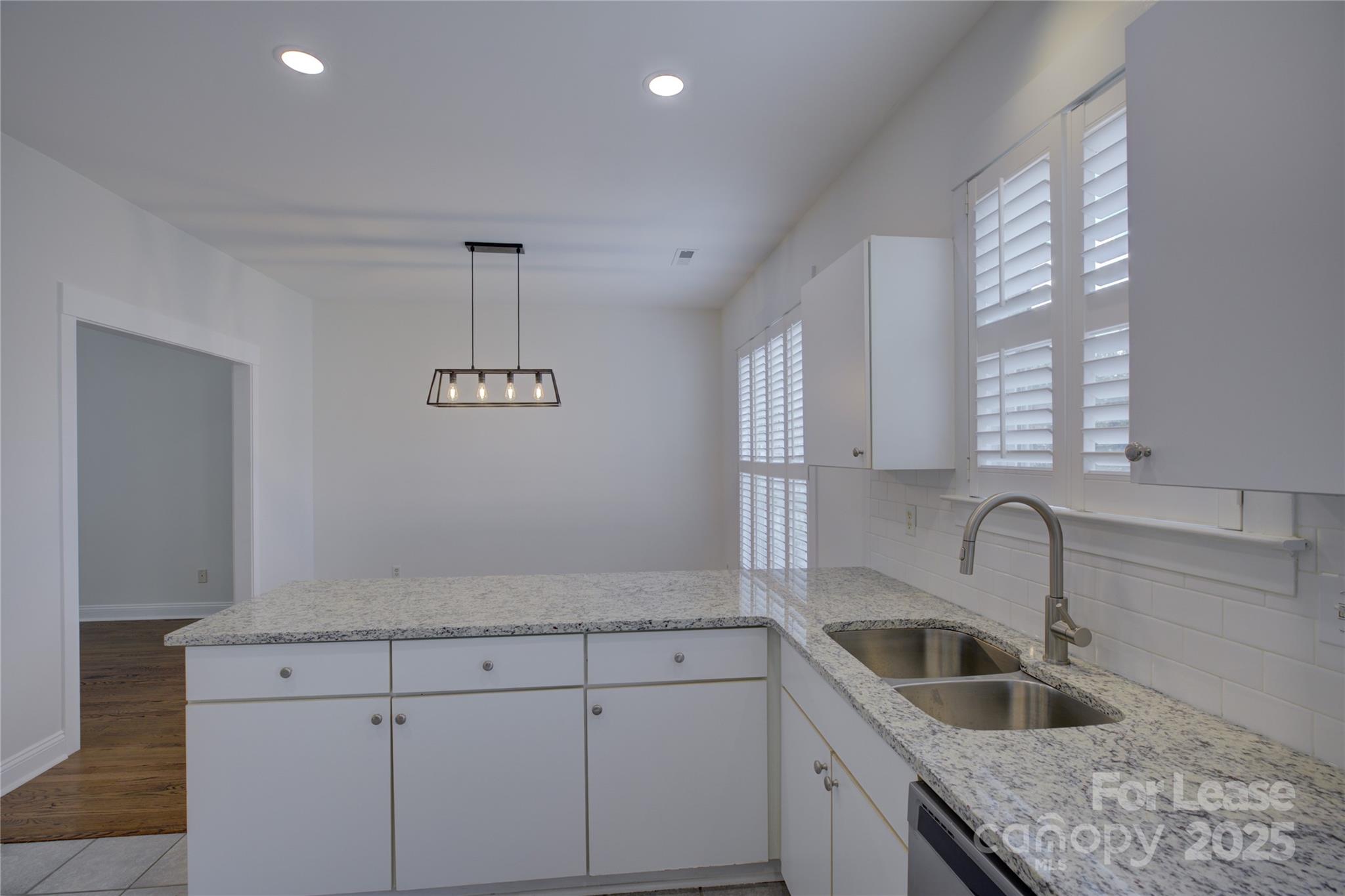 11330 Deer Ridge Lane