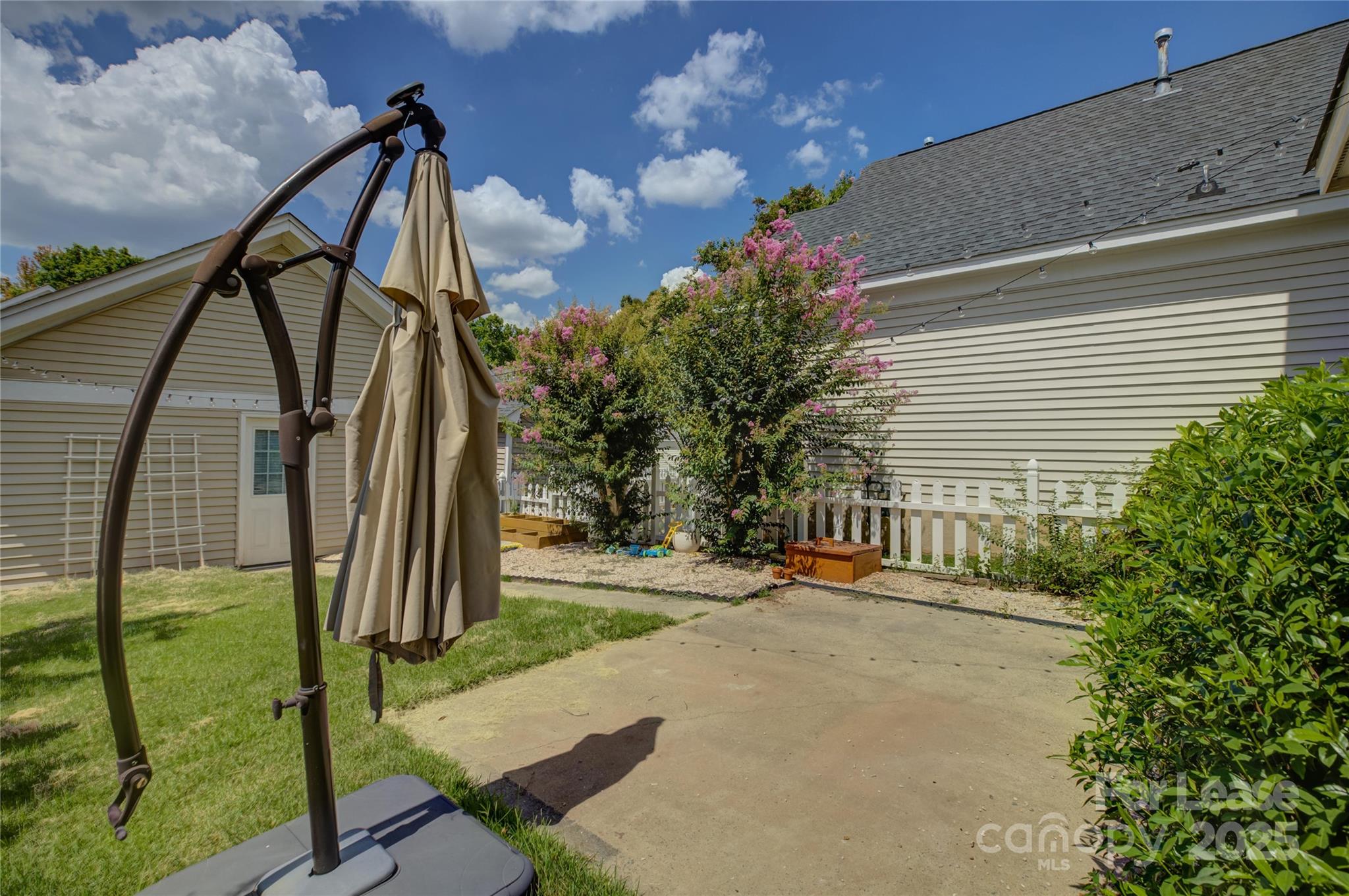 11330 Deer Ridge Lane