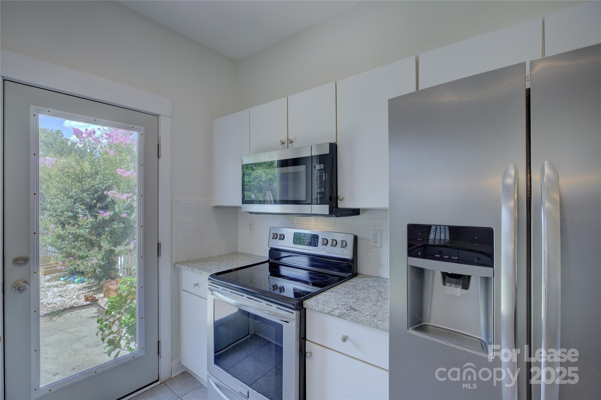 11330 Deer Ridge Lane