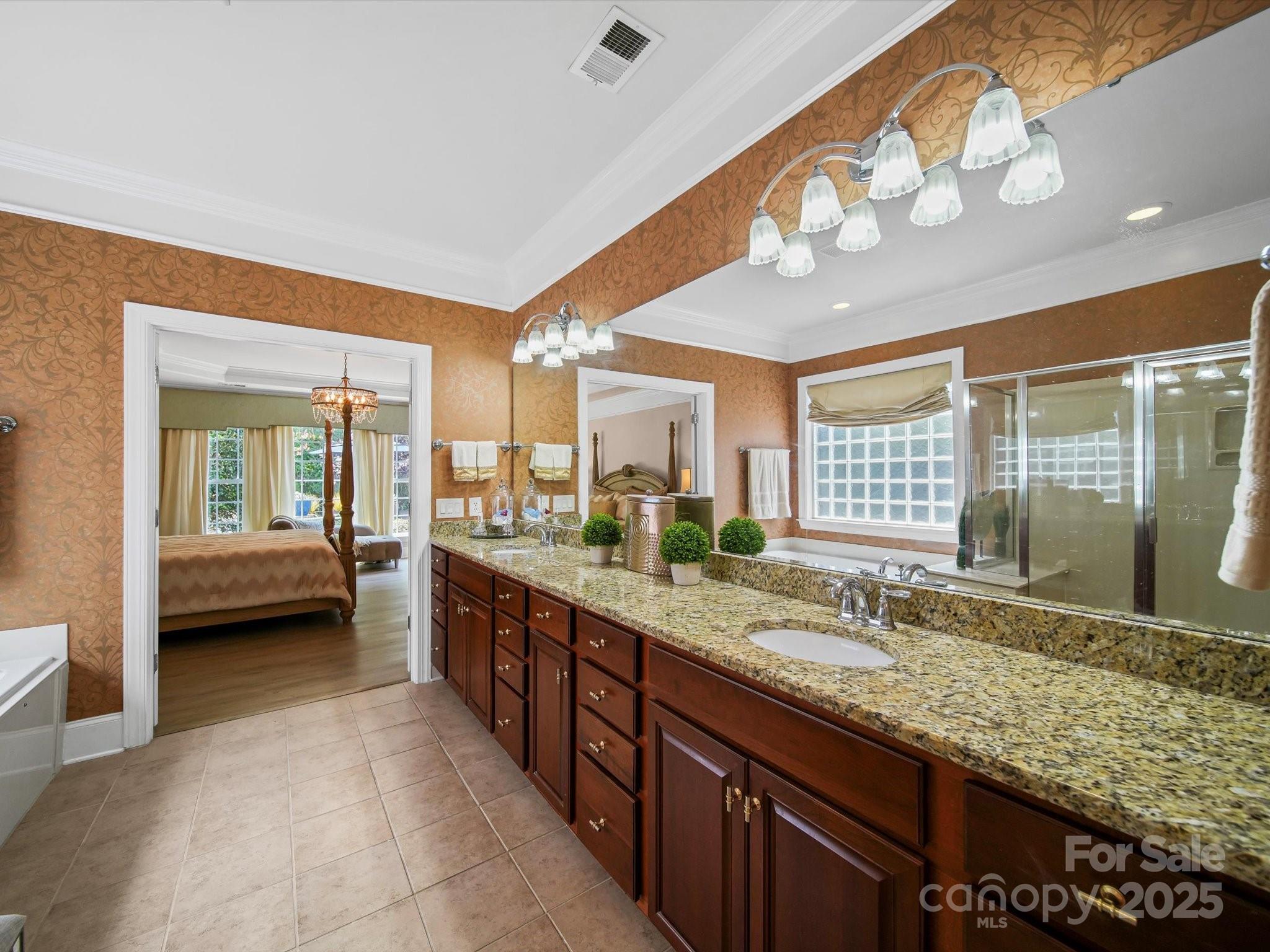 2608 Creek Manor Drive