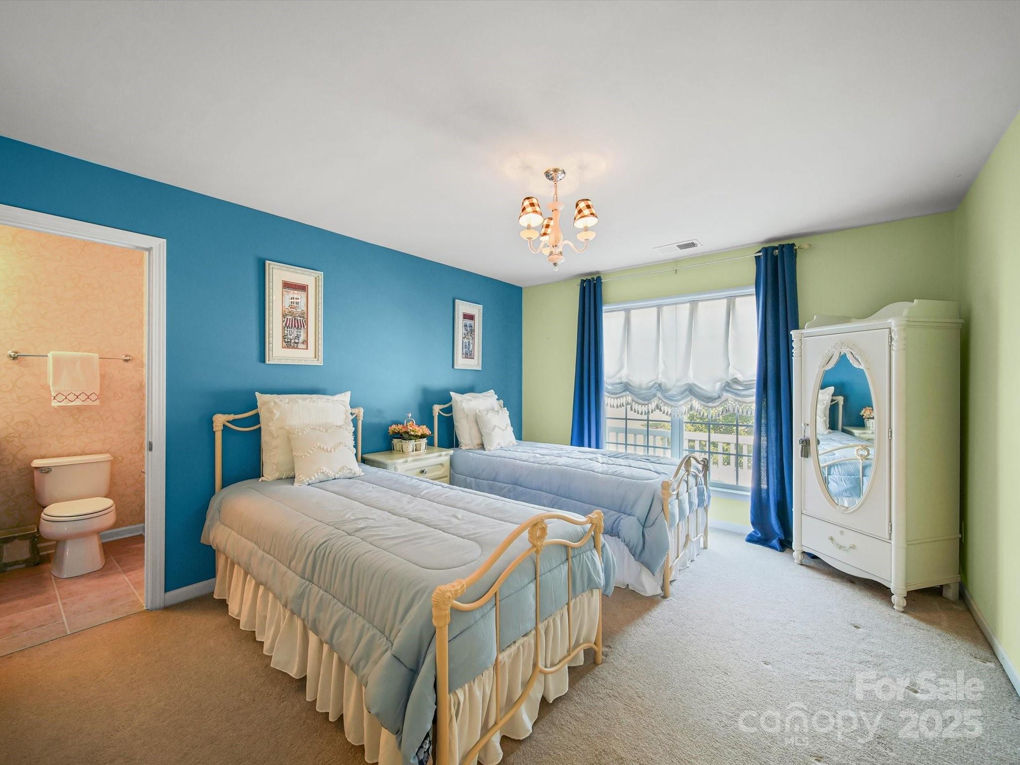 2608 Creek Manor Drive