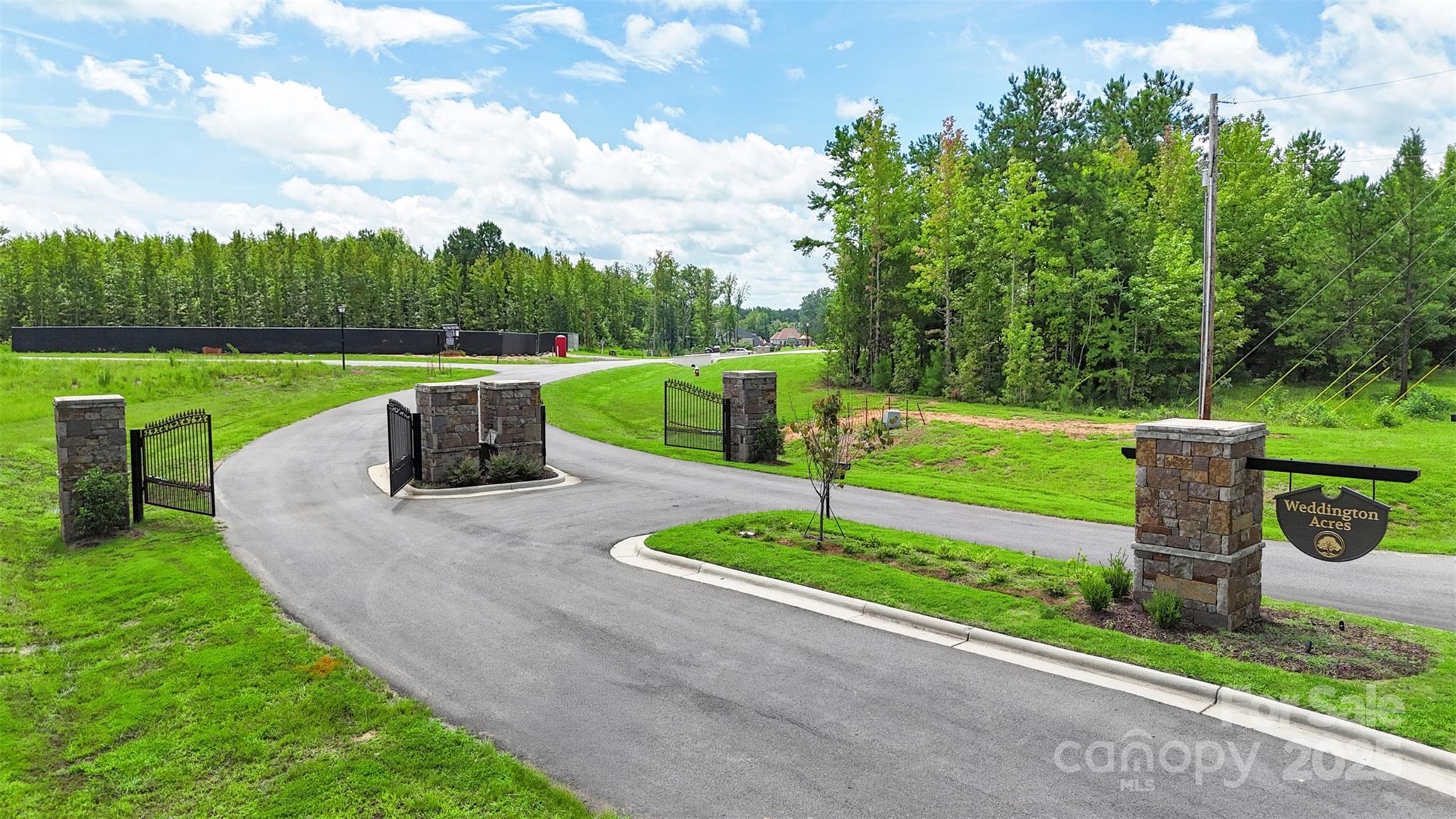 3148 Brayland Avenue