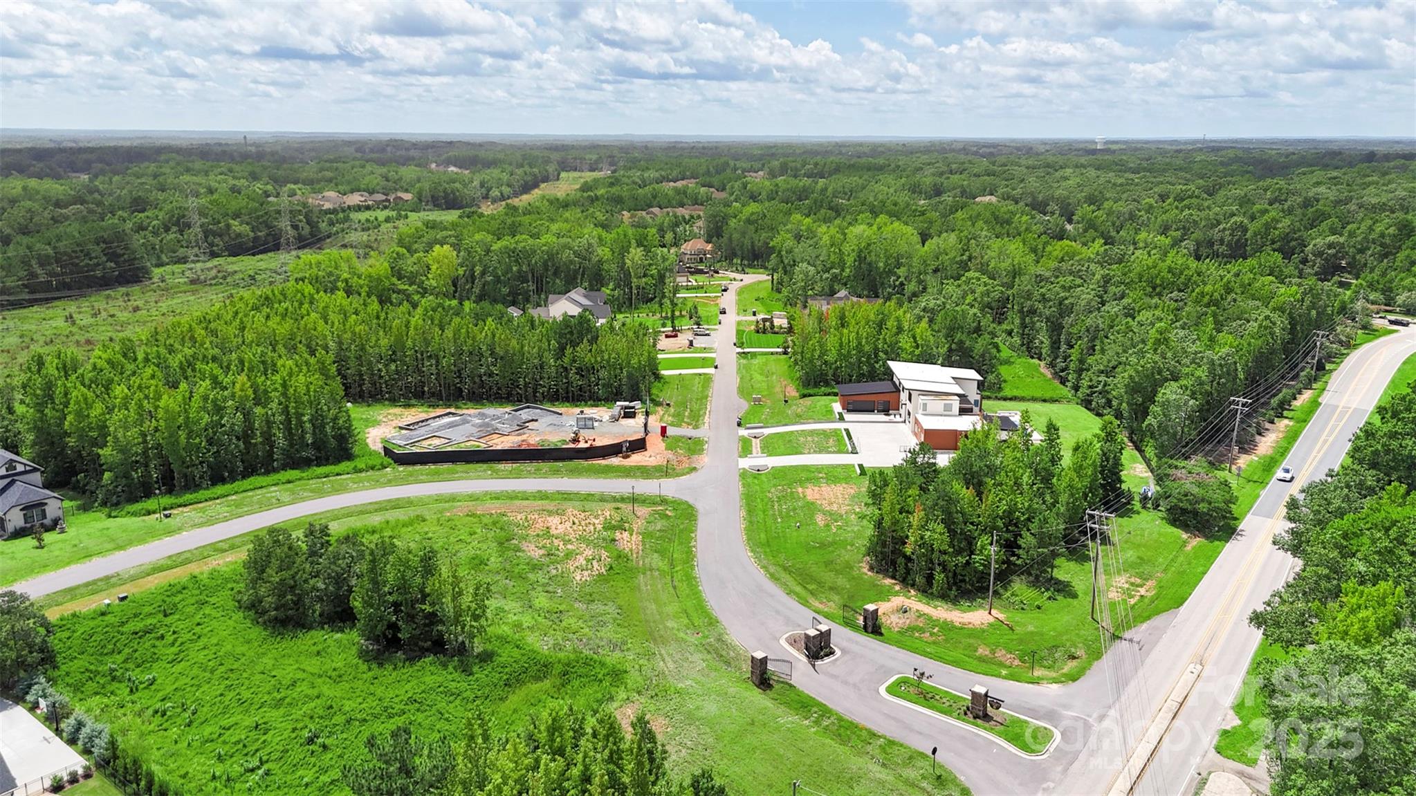 3148 Brayland Avenue