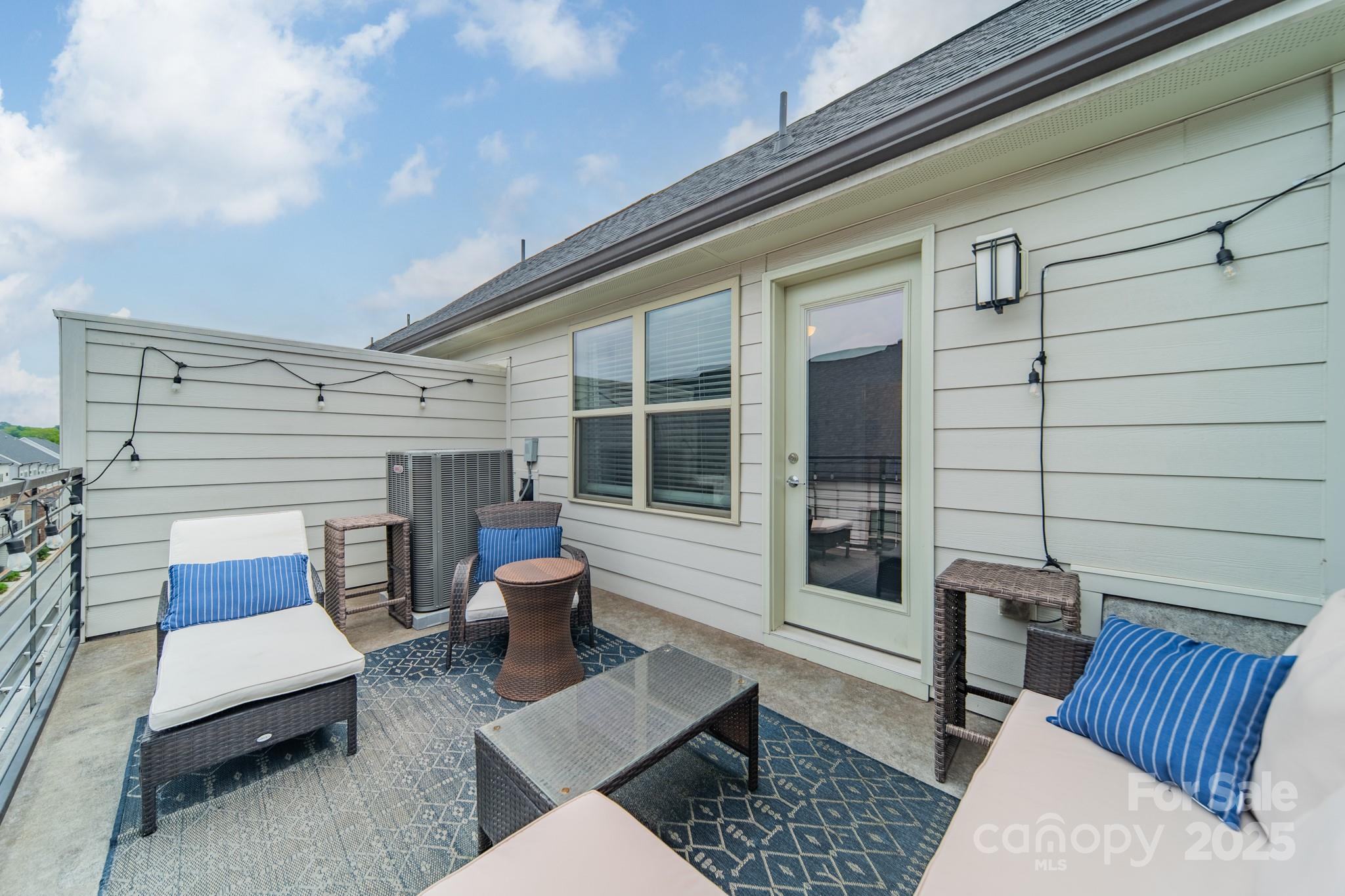 12010 Brooklyn Avenue