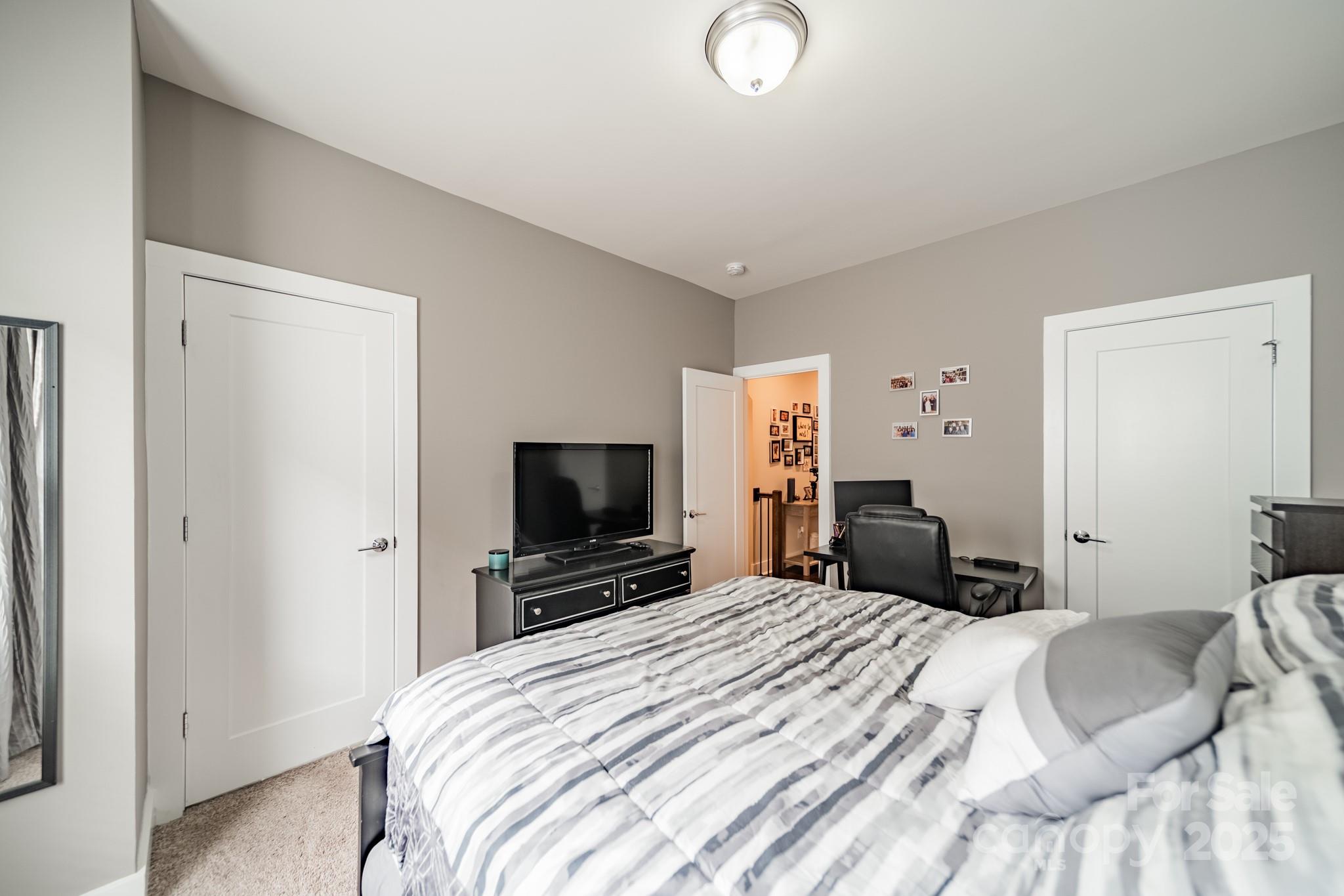 12010 Brooklyn Avenue