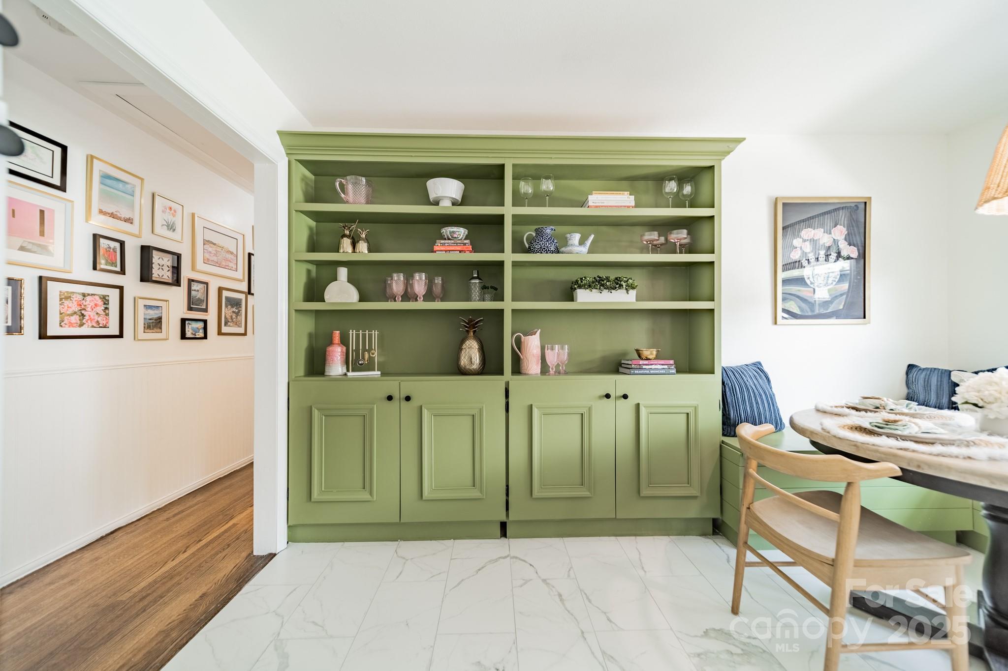 4123 Tamerlane Drive